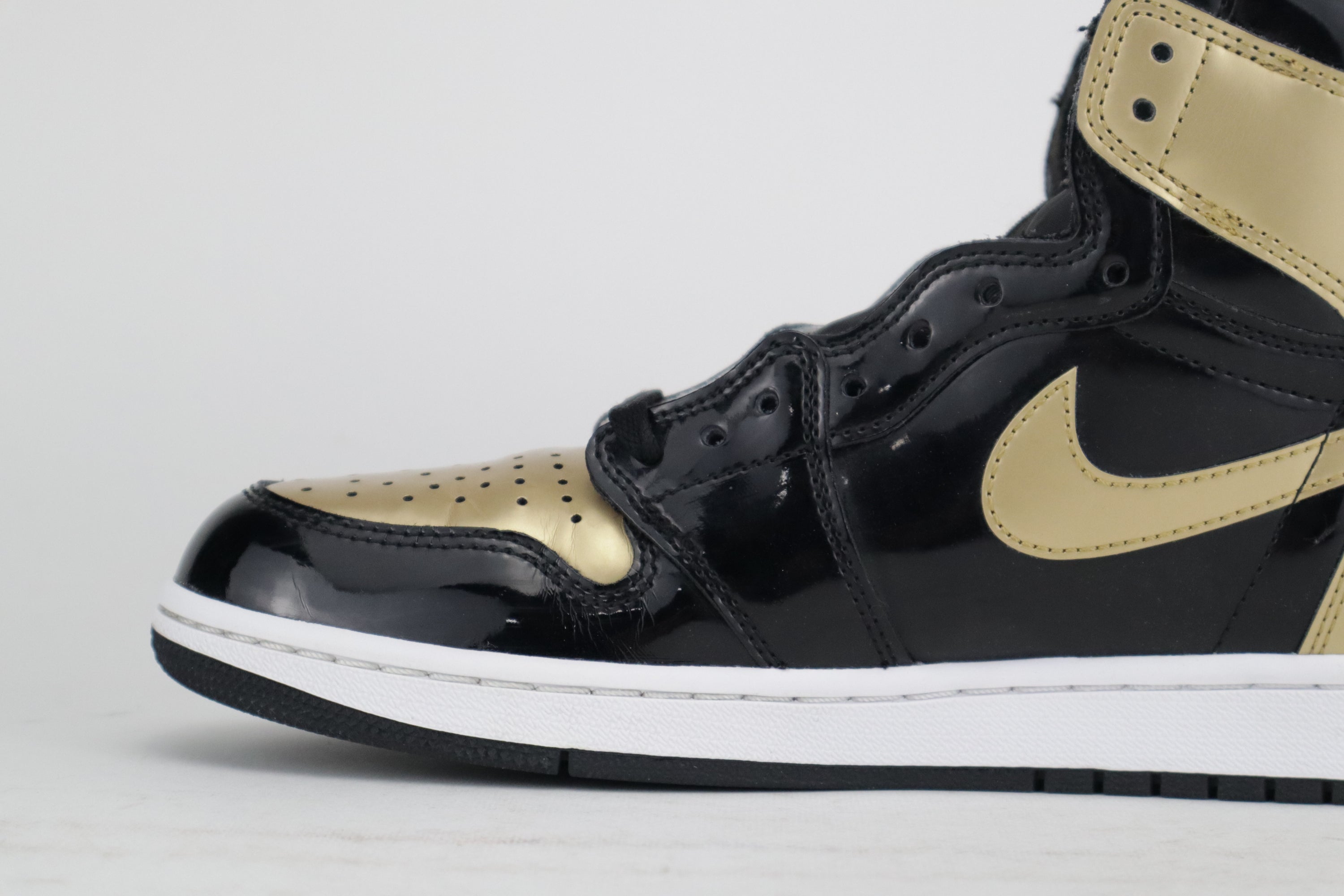 RETRO 1 HIGH OG NRG "GOLD TOE"