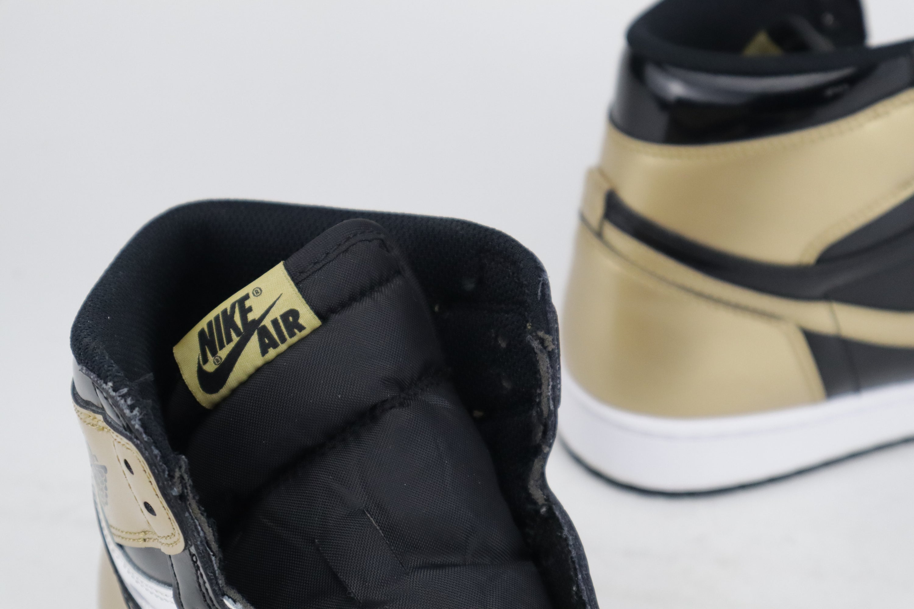 RETRO 1 HIGH OG NRG "GOLD TOE"