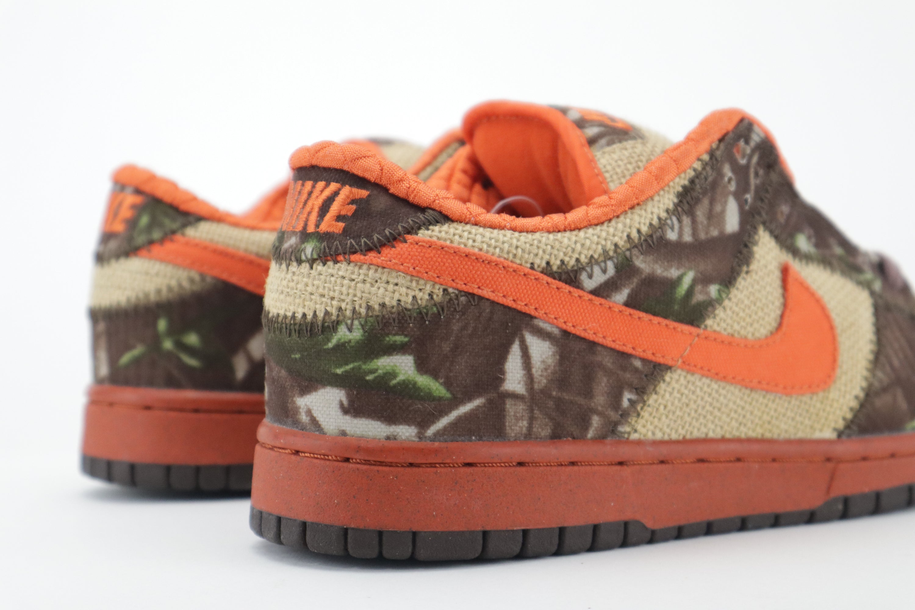 DUNK LOW PRO SB "REESE FORBES / HUNTER"