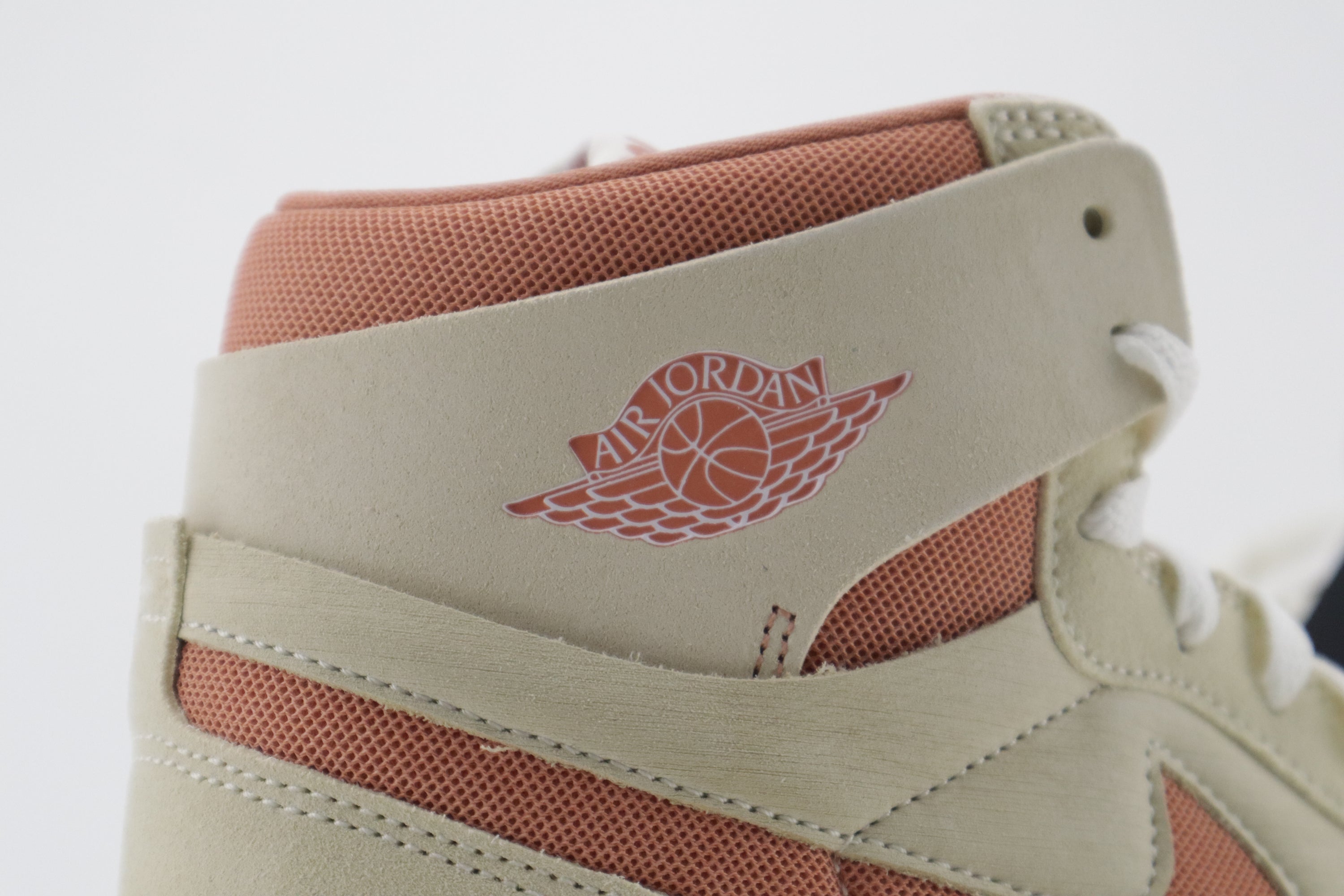 1 ZM AIR CMFT 2 "BURNT SUNRISE"