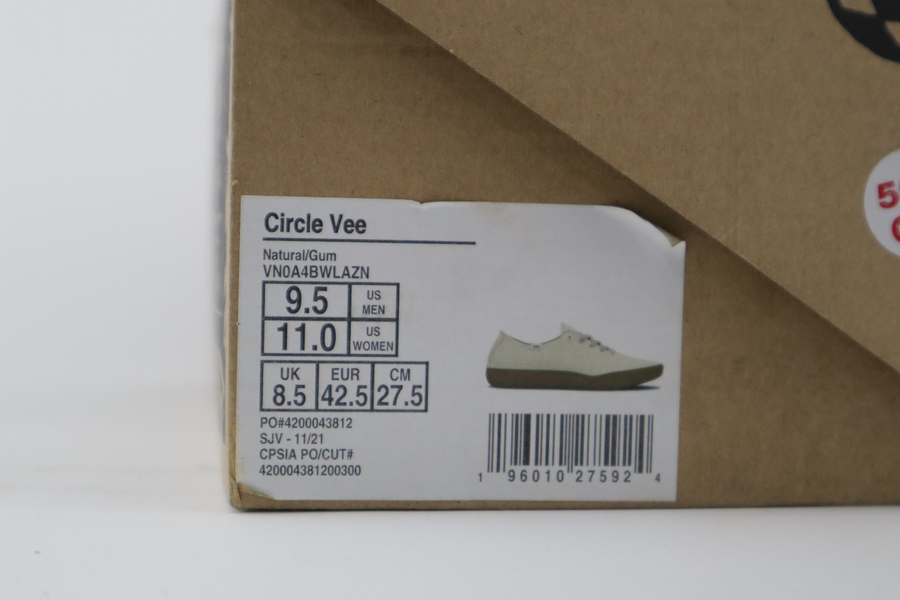 CIRCLE VEE "NATURAL/GUM"