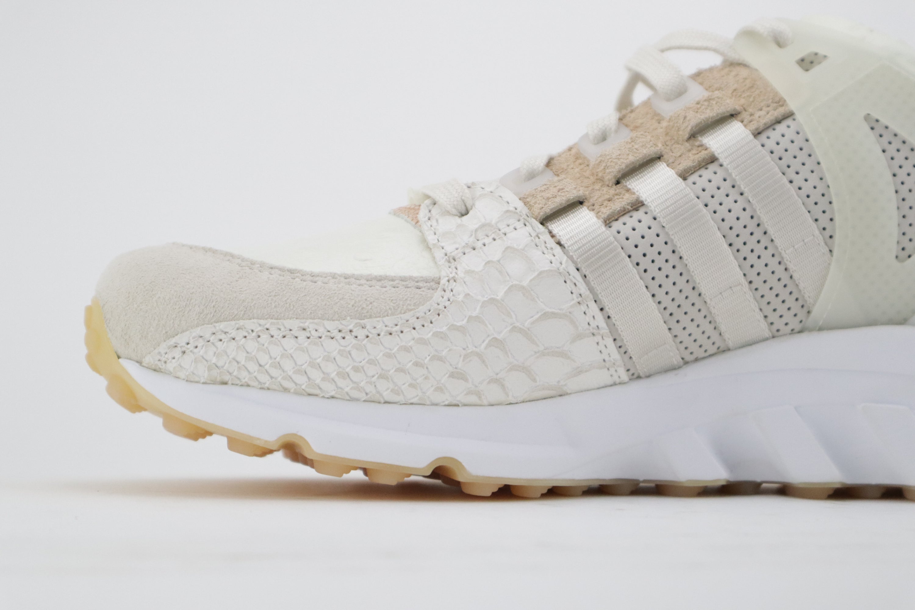 EQT "ODDITY LUXE"