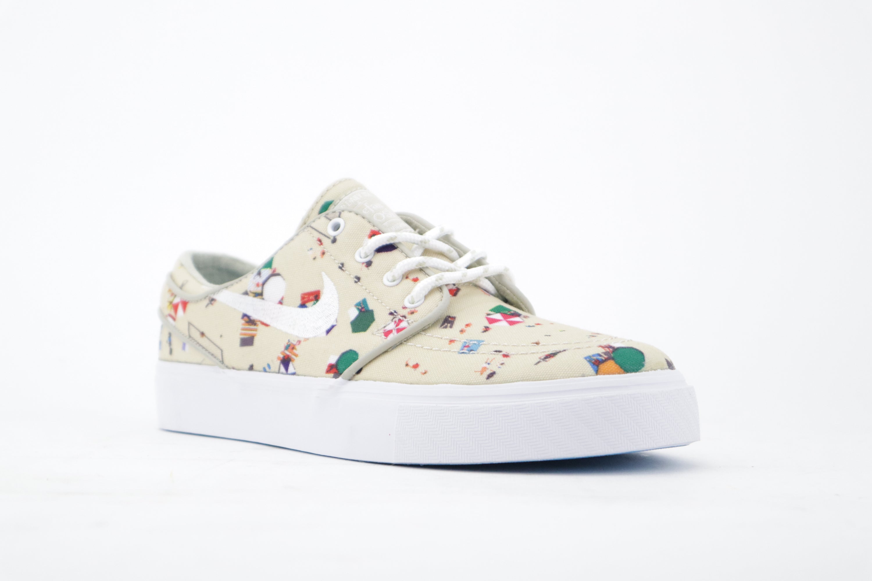 ZOOM STEFAN JANOSKI CNVS PR QS "BEACH"