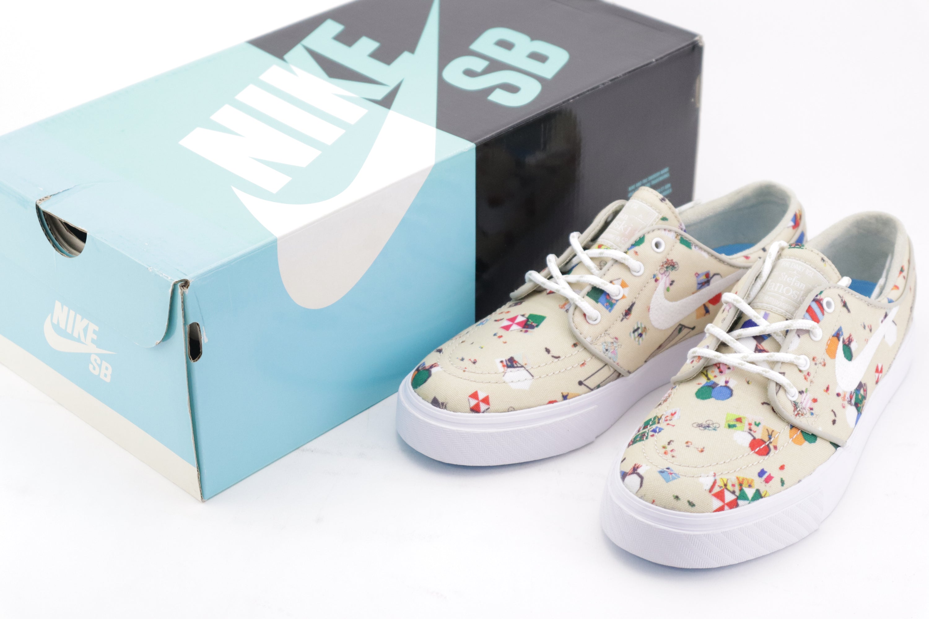 ZOOM STEFAN JANOSKI CNVS PR QS "BEACH"