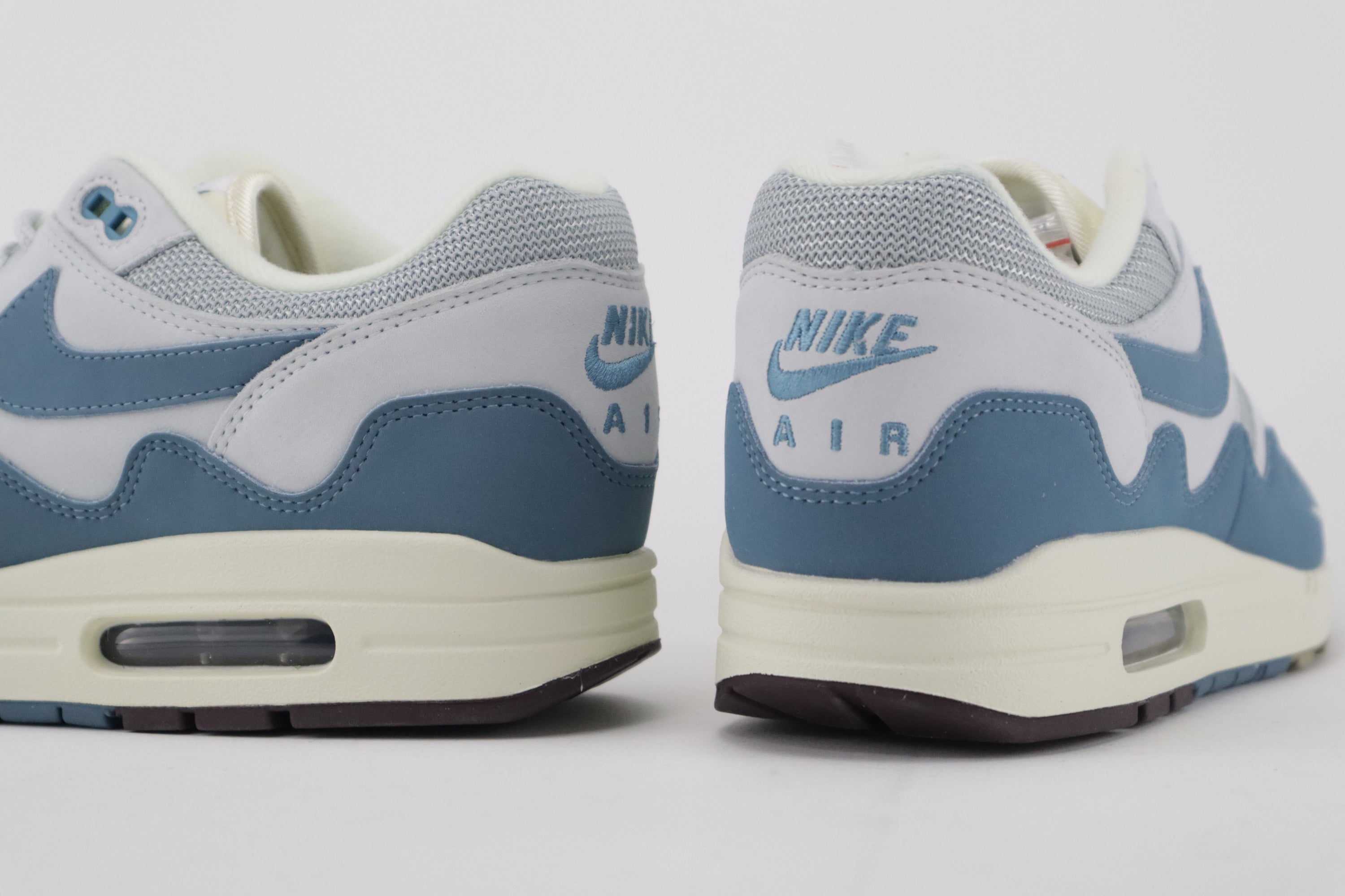 AIR MAX 1 X PATTA "WAVES"