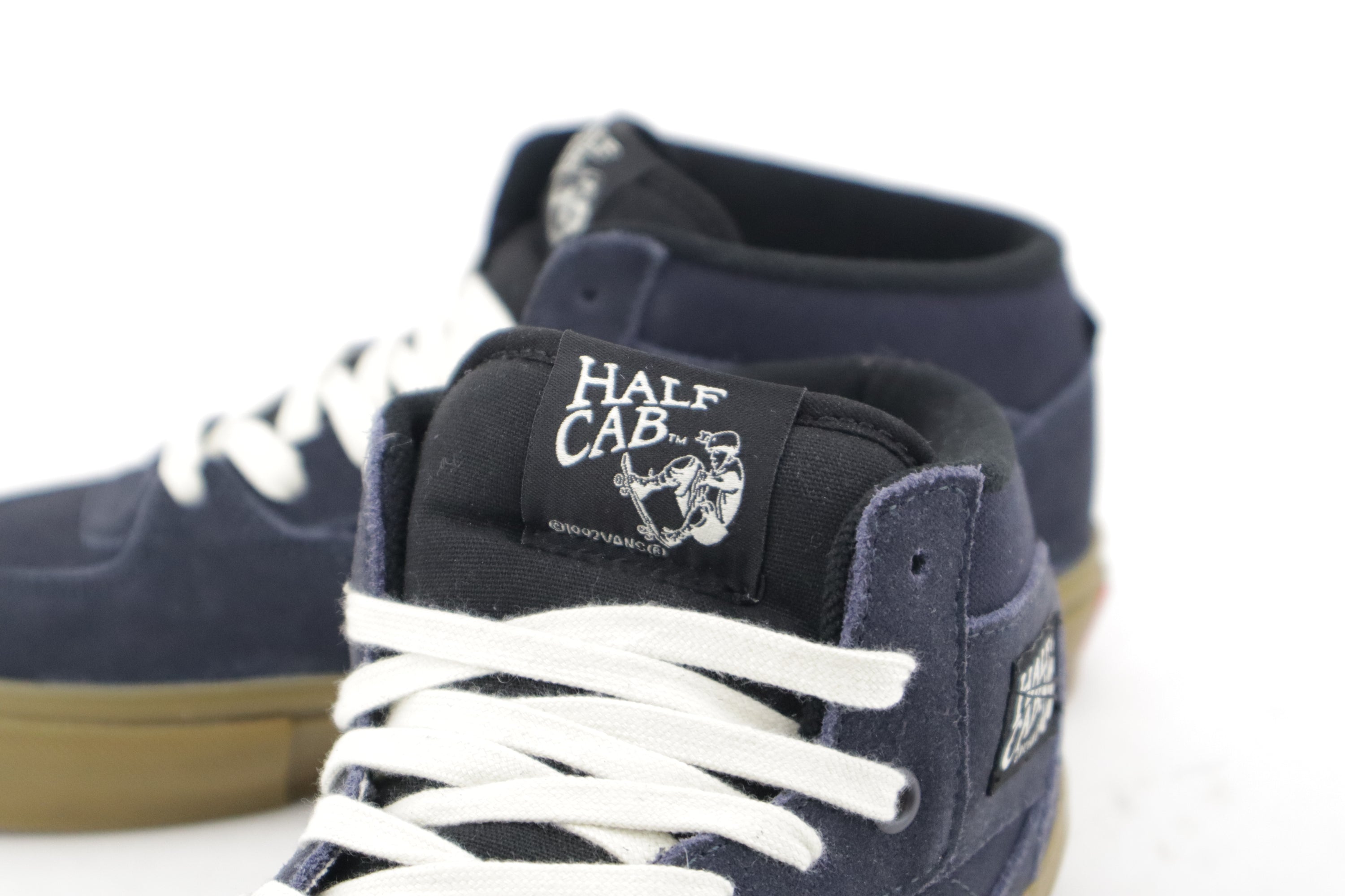 HALF CAB "NAVY GUM"