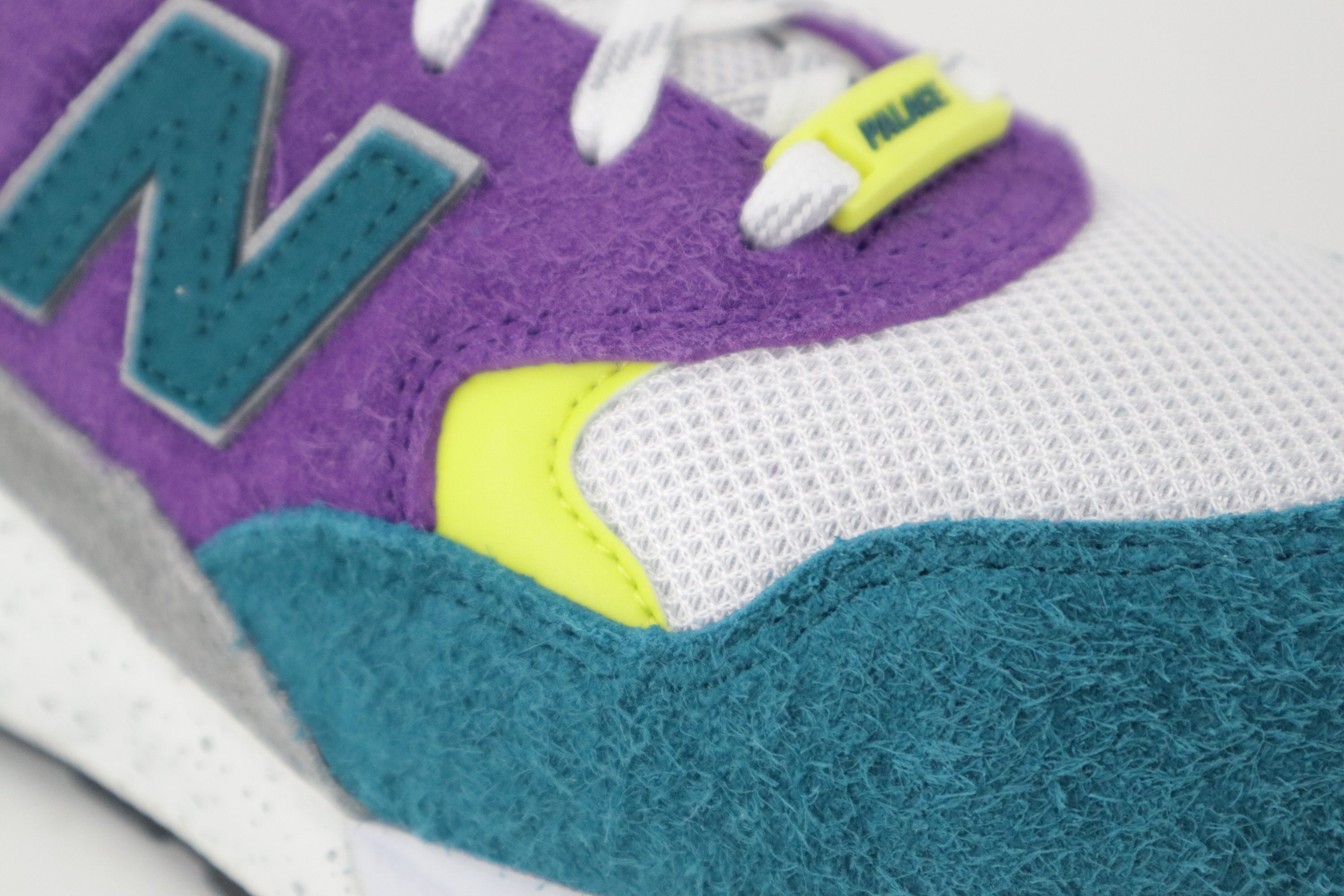 580 X PALACE "GARGOYL LAPIS BLUE"