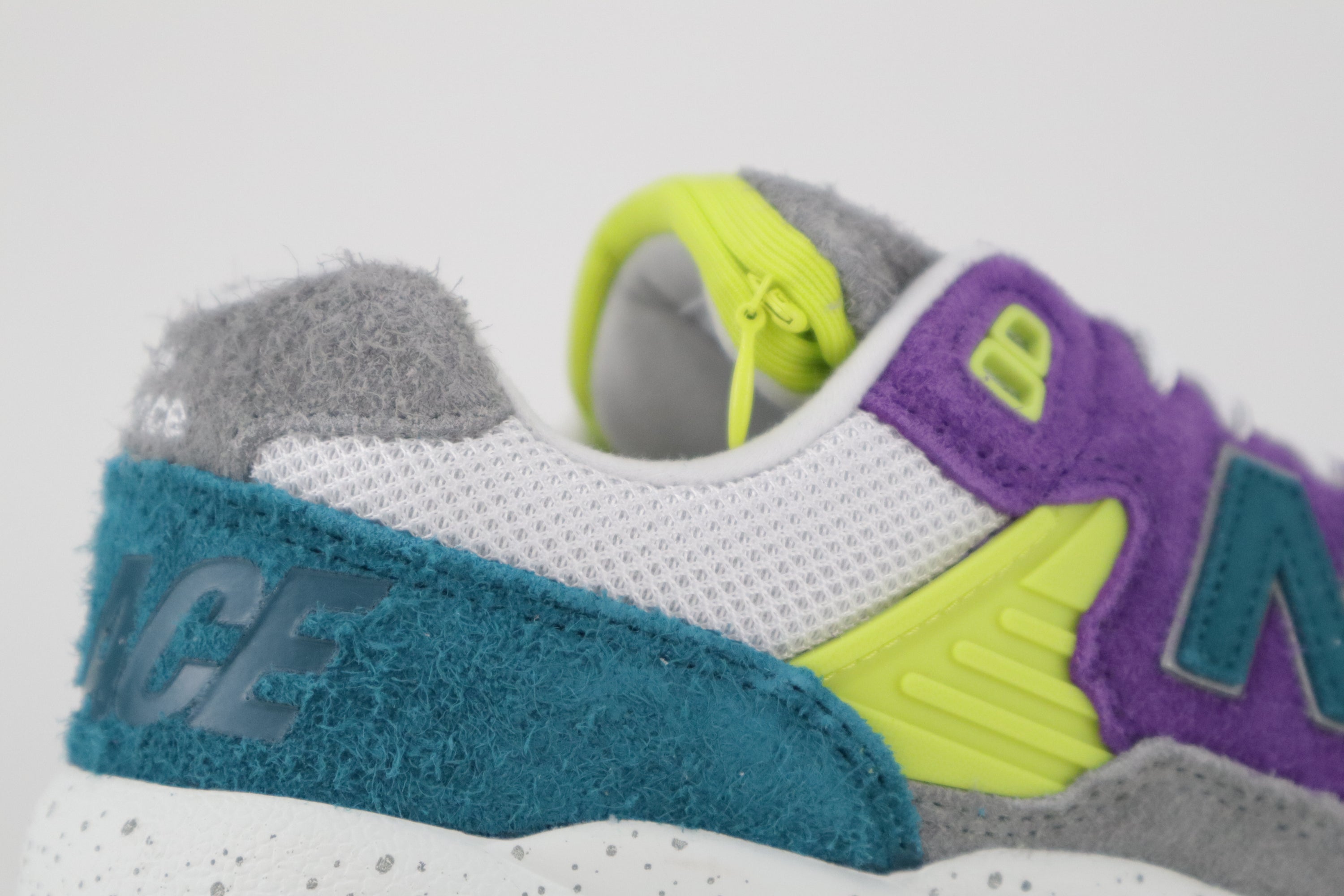 580 X PALACE "GARGOYL LAPIS BLUE"