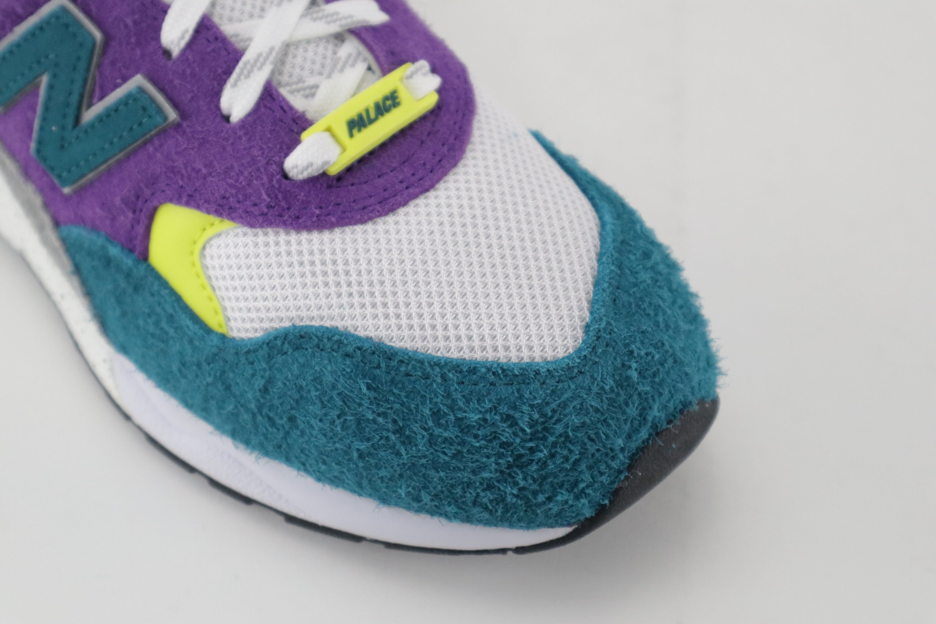 580 X PALACE "GARGOYL LAPIS BLUE"