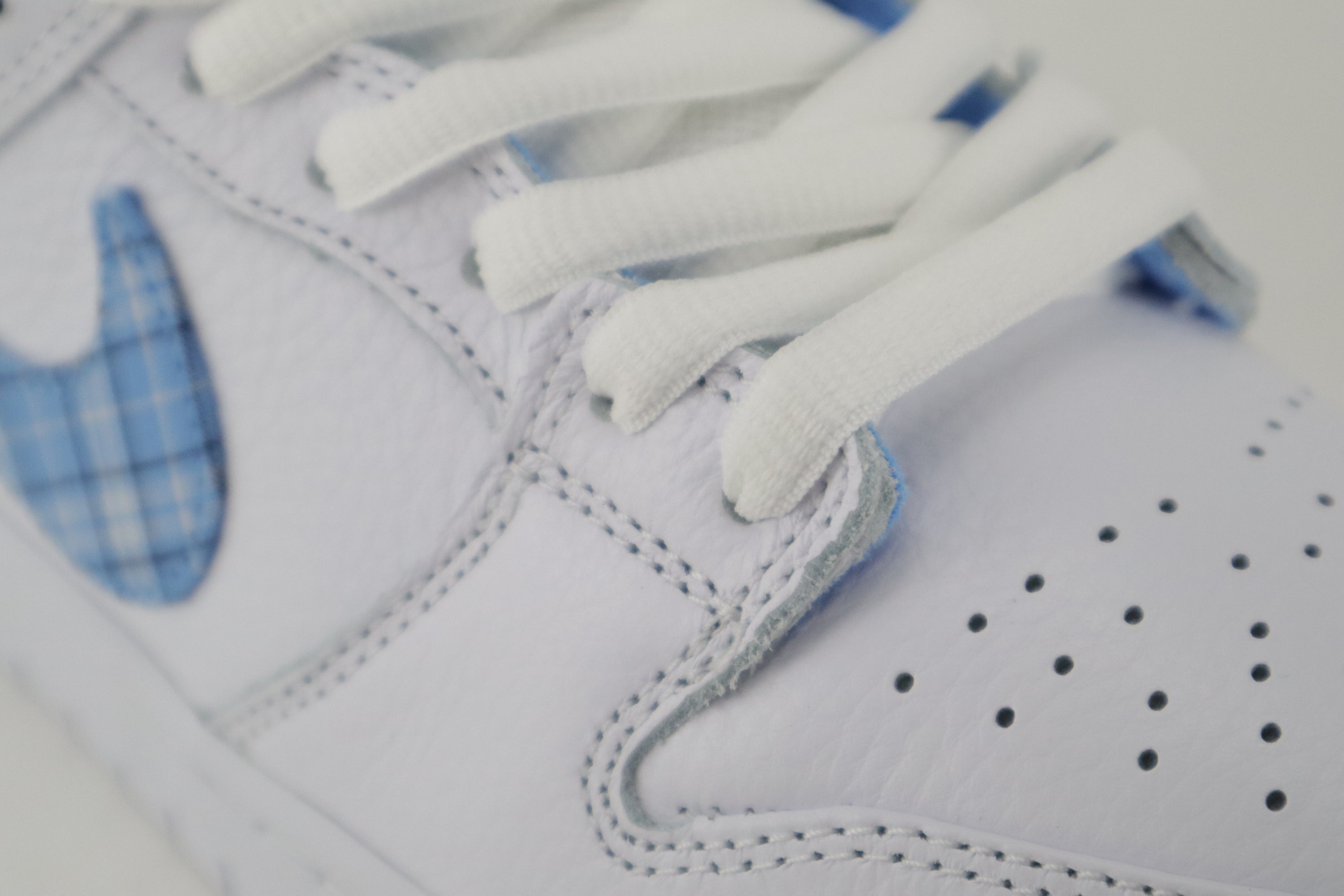 DUNK LOW PRO "NICOLE HOUSE"