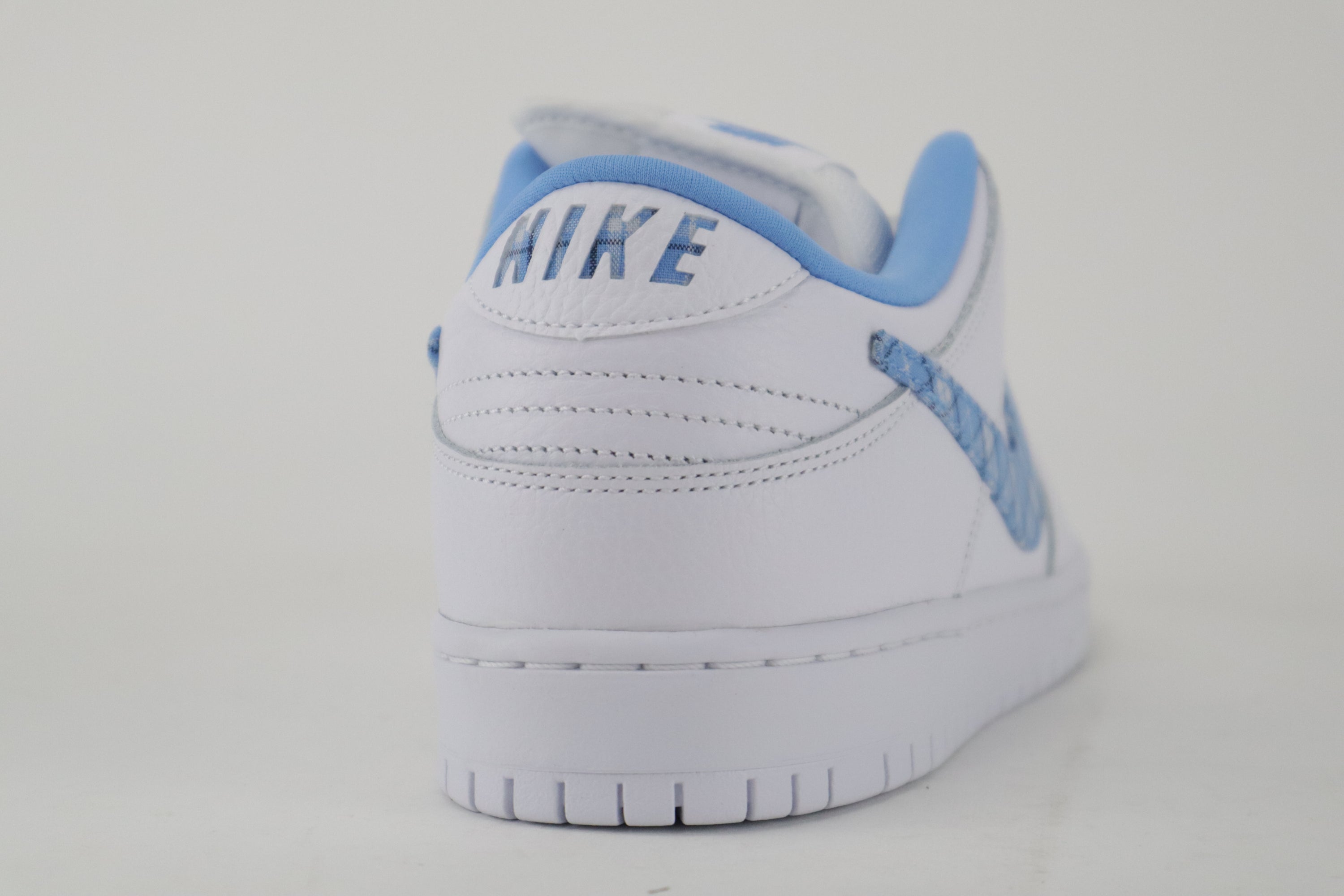 DUNK LOW PRO "NICOLE HOUSE"