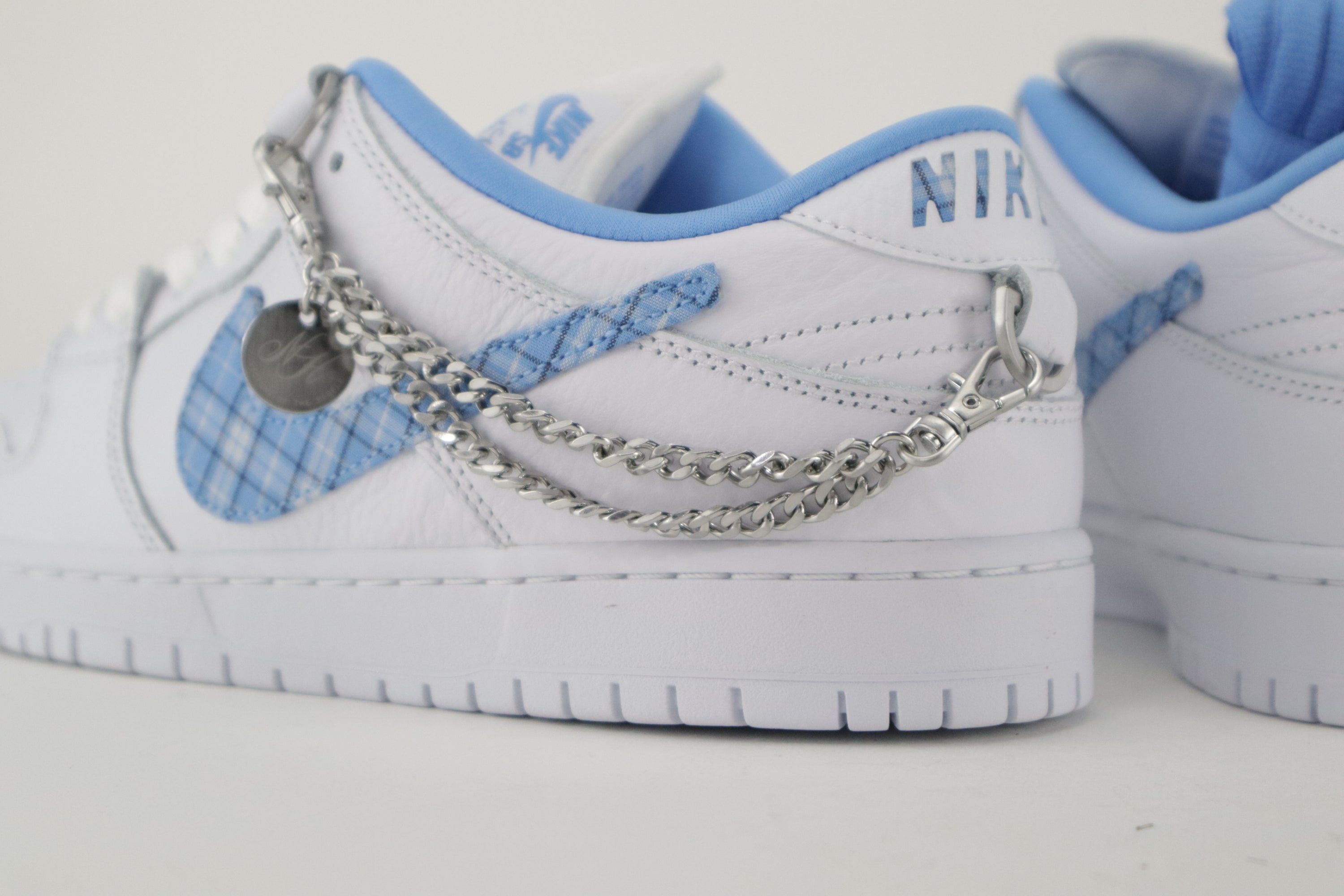 DUNK LOW PRO "NICOLE HOUSE"