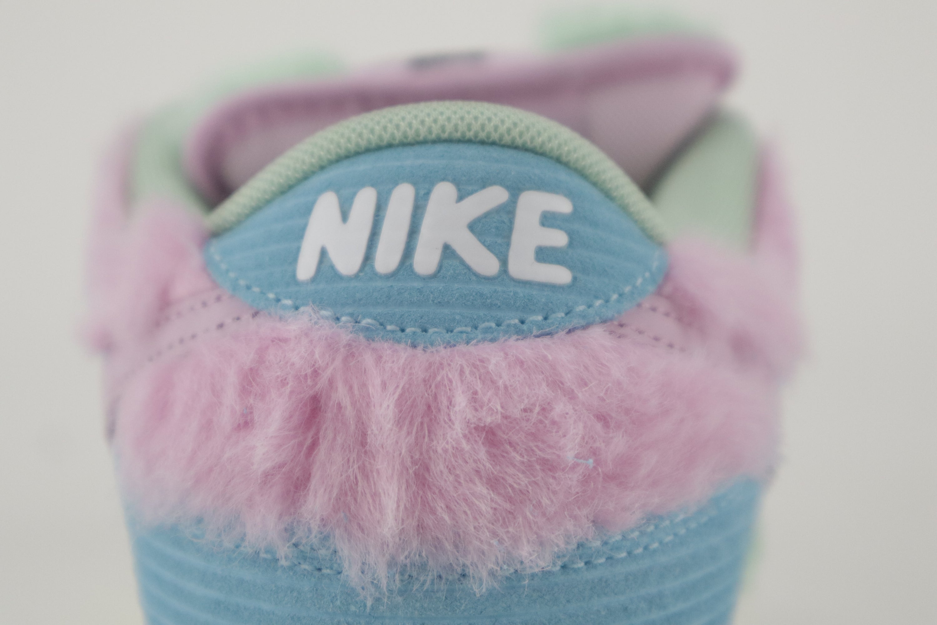 DUNK LOW PRO QS "VERDY"