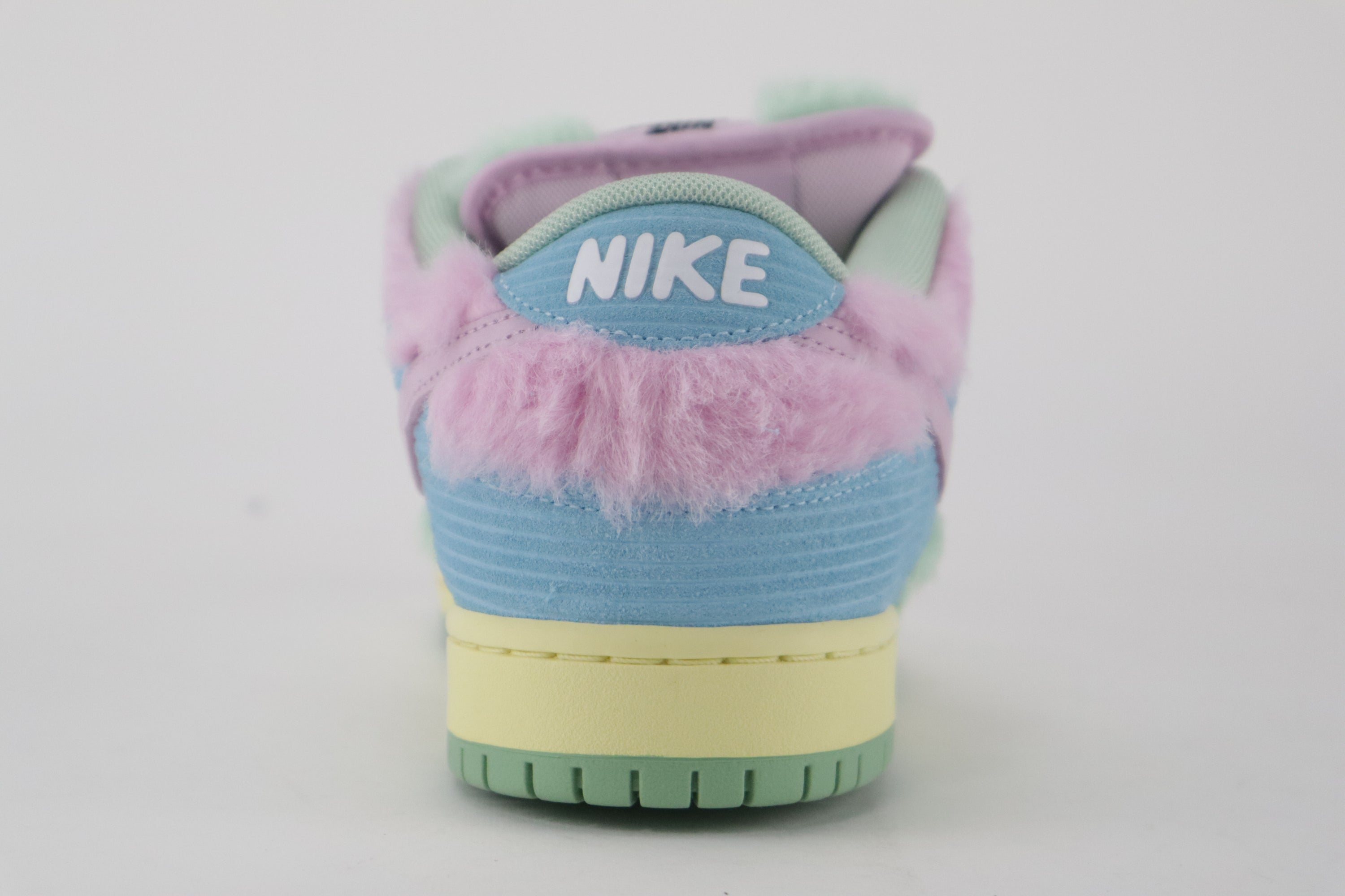 DUNK LOW PRO QS "VERDY"