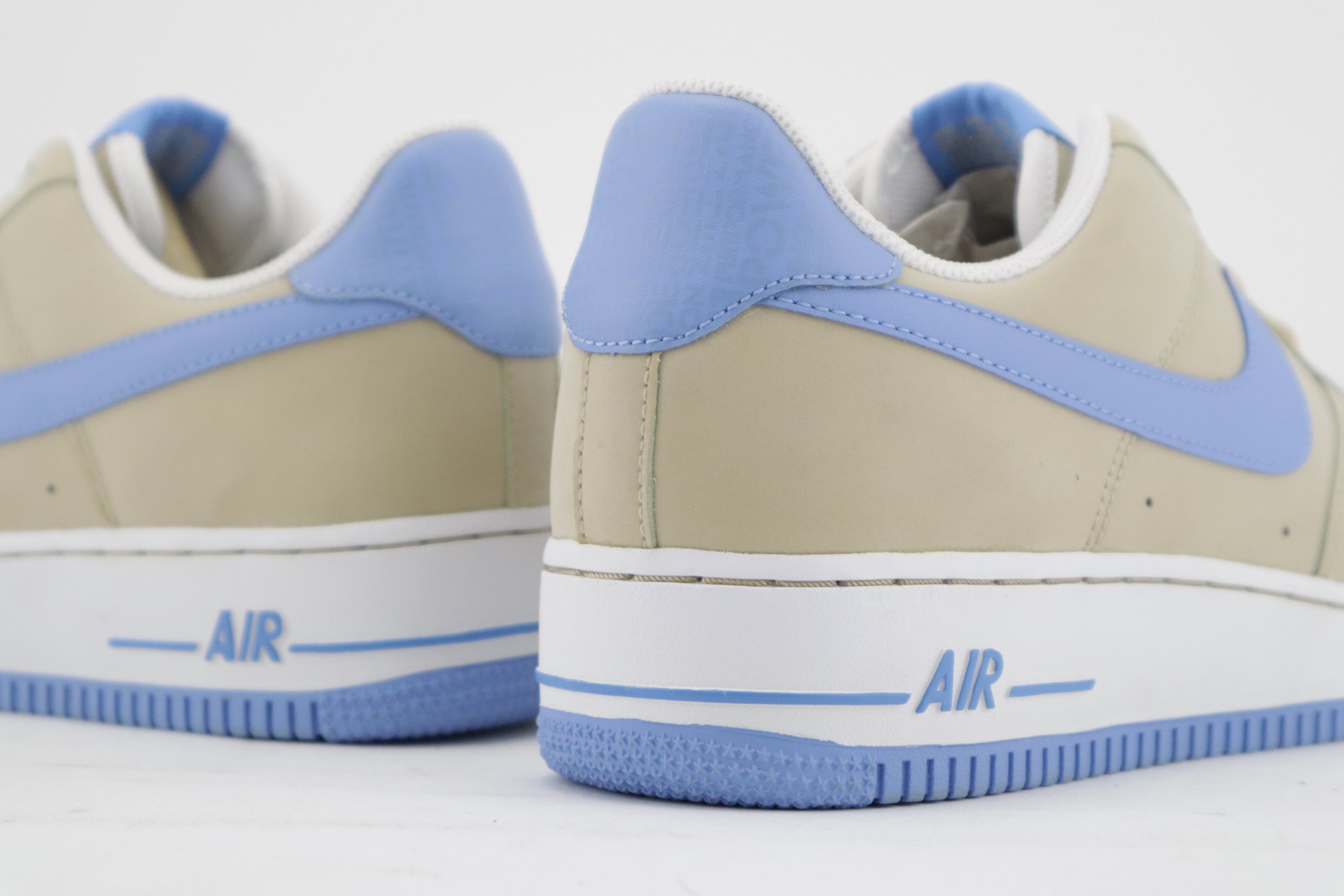 AIR FORCE 1 LOW '07 "LINEN / UNIVERSITY BLUE"