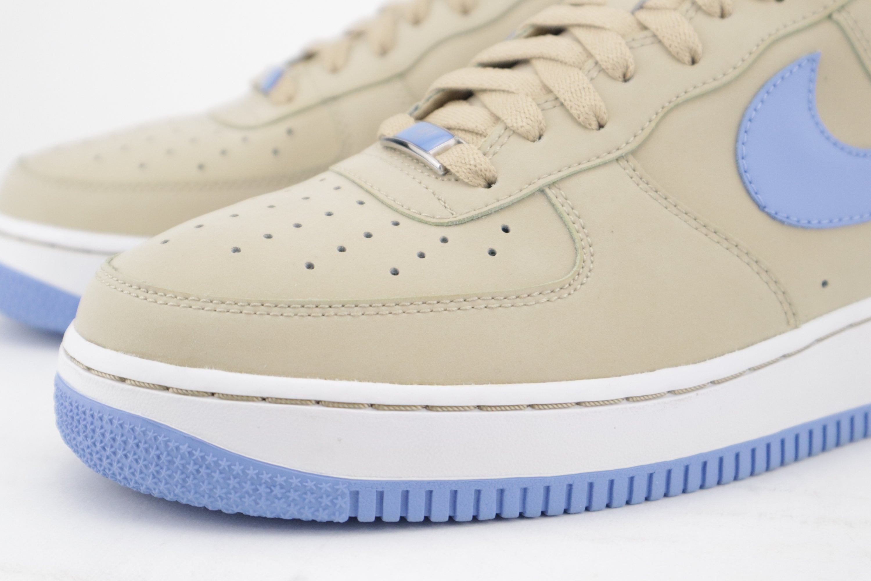 AIR FORCE 1 LOW '07 "LINEN / UNIVERSITY BLUE"