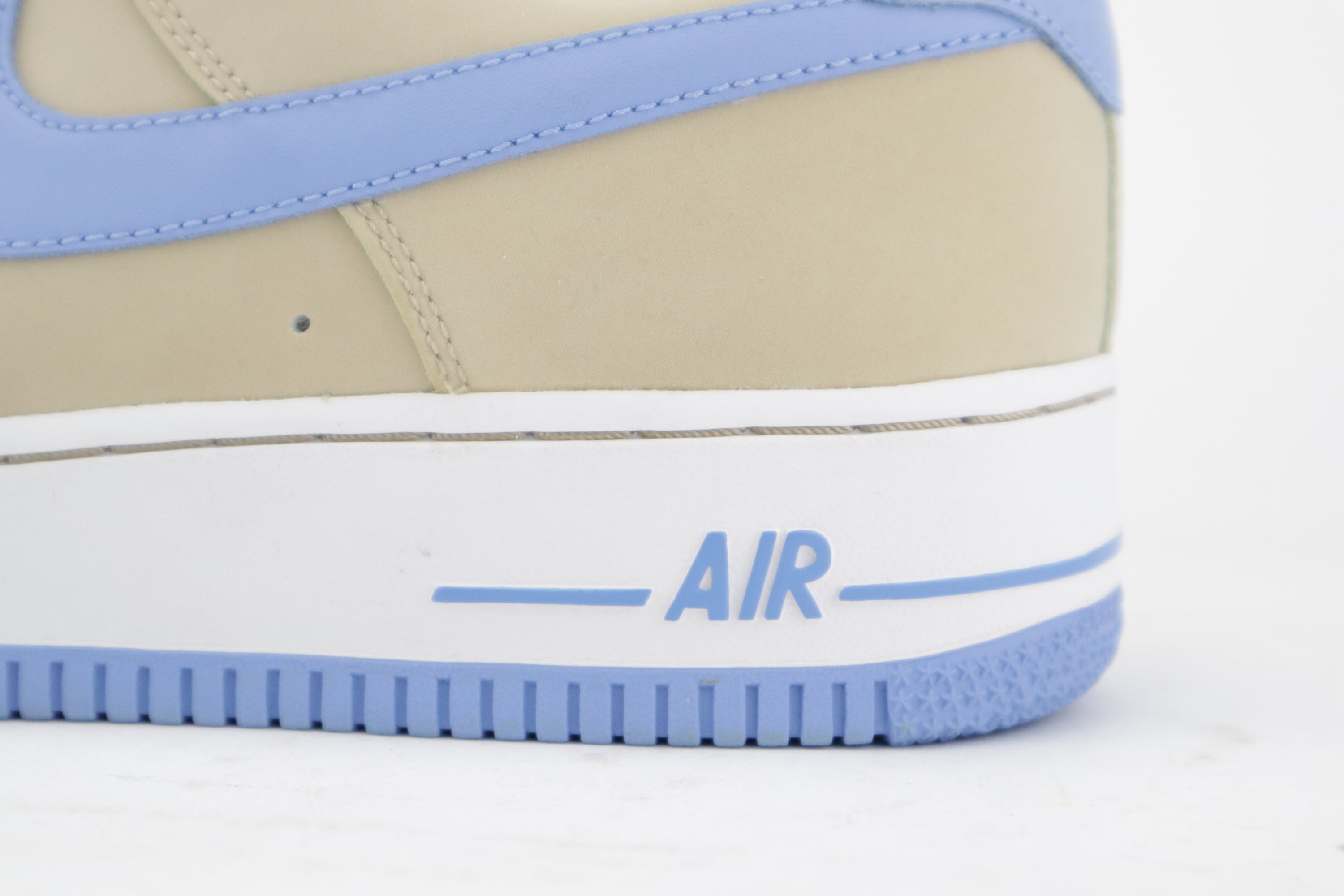 AIR FORCE 1 LOW '07 "LINEN / UNIVERSITY BLUE"