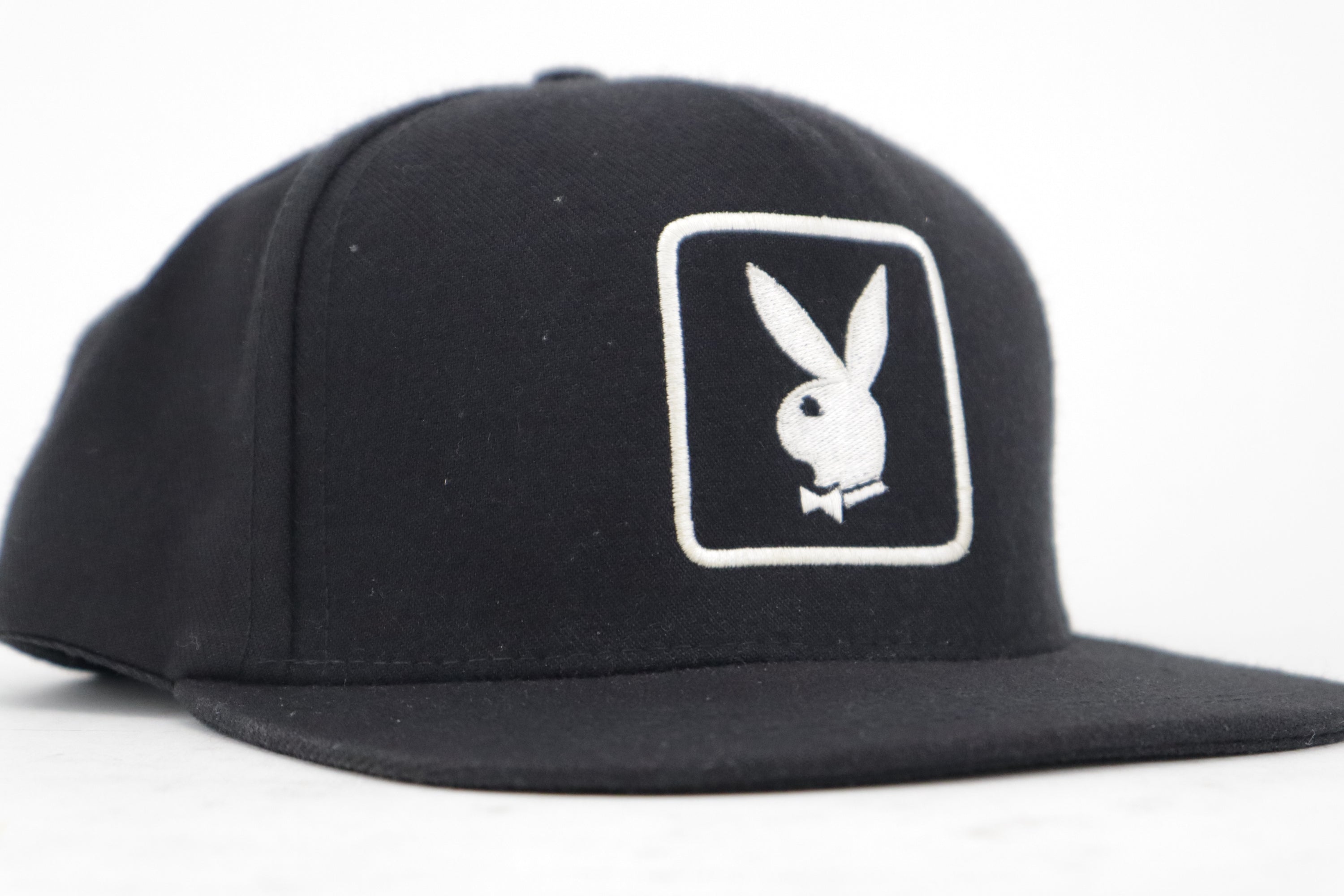 FW11 PLAYBOY SNAPBACK - BLACK