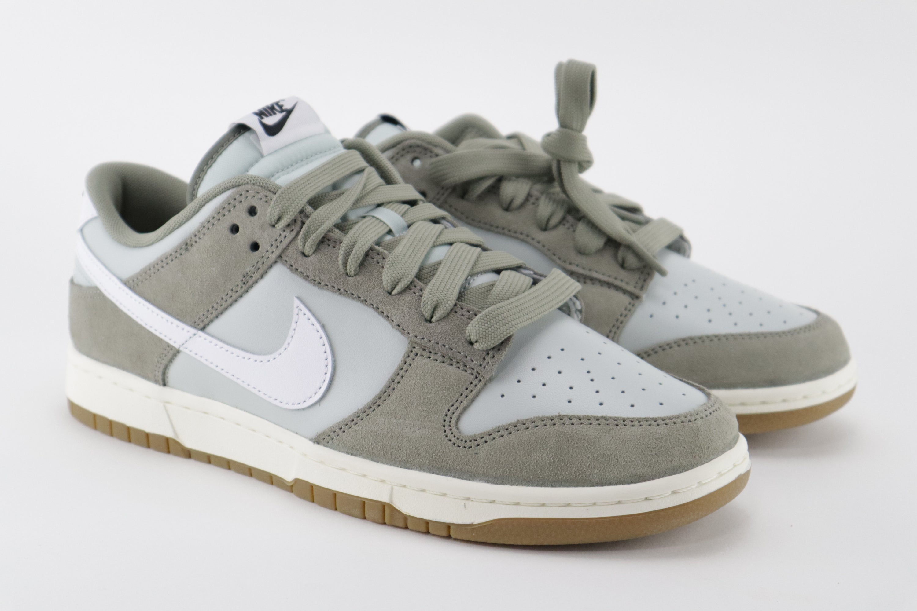 DUNK LOW RETRO SE "ARGENT/ LIGHT ARMY"
