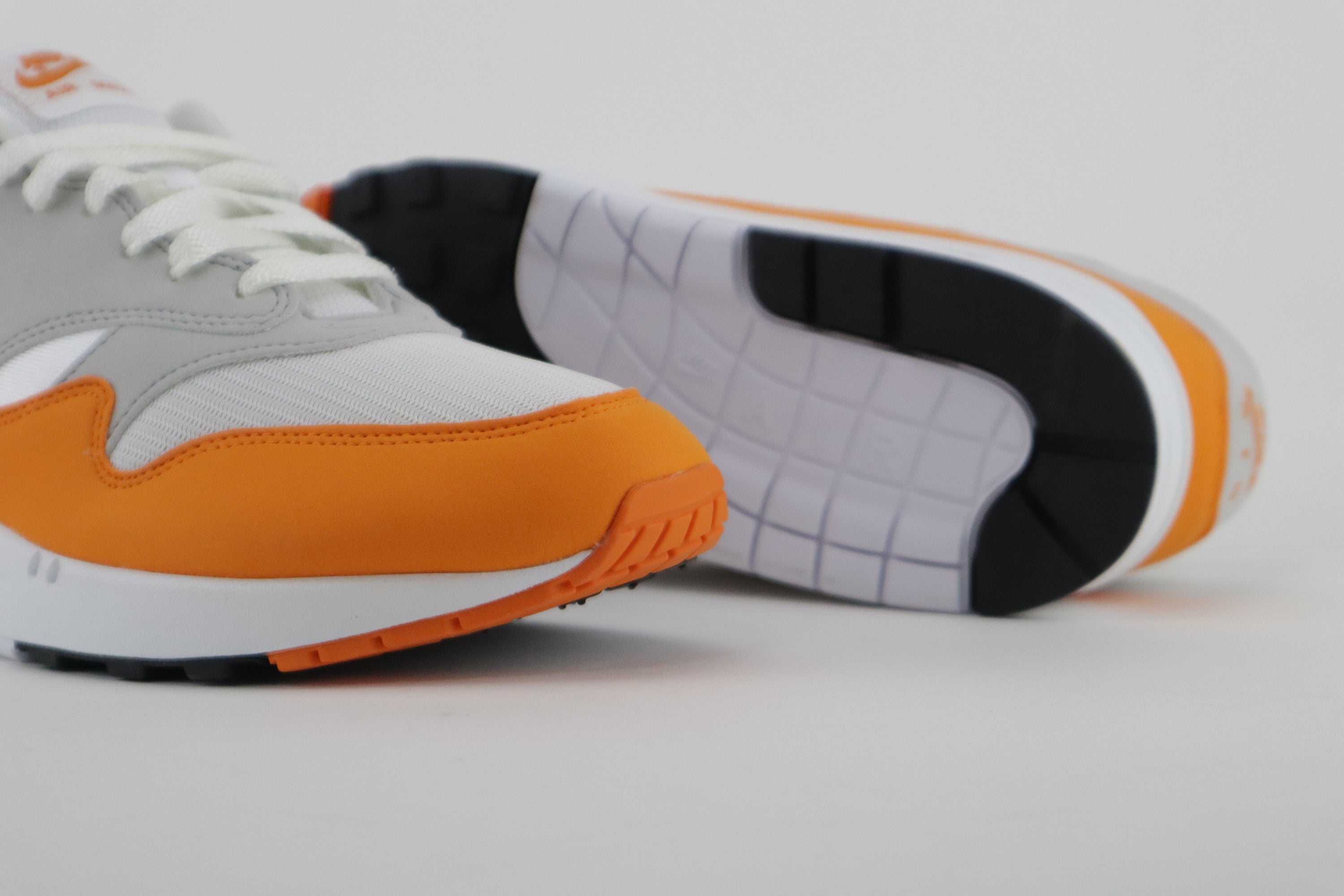 AIR MAX 1 "MAGMA / ANNIVERSARY ORANGE"