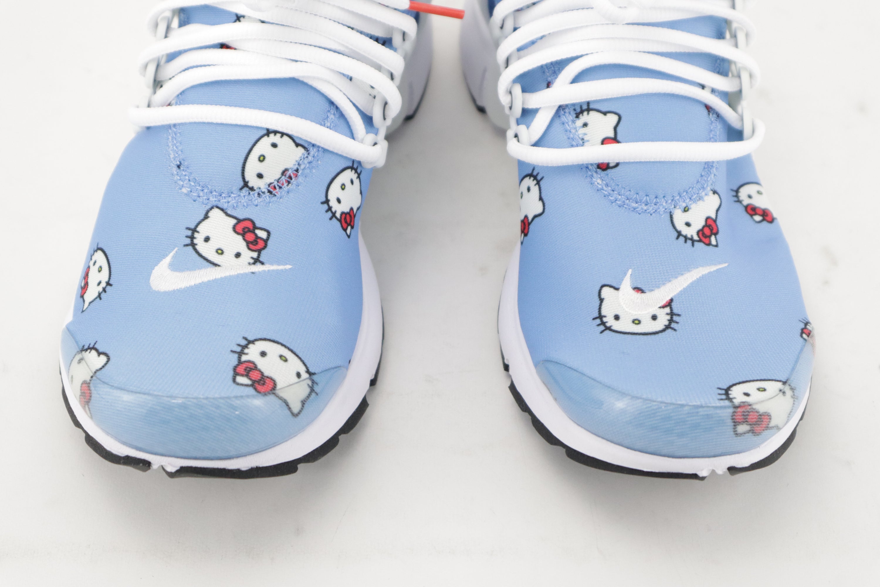 AIR PRESTO QS  X  HELLO KITTY