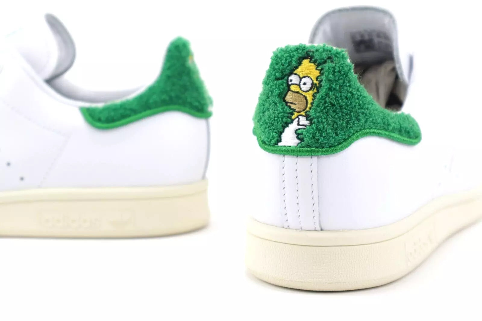 STAN SMITH X SIMPSONS "MEME"