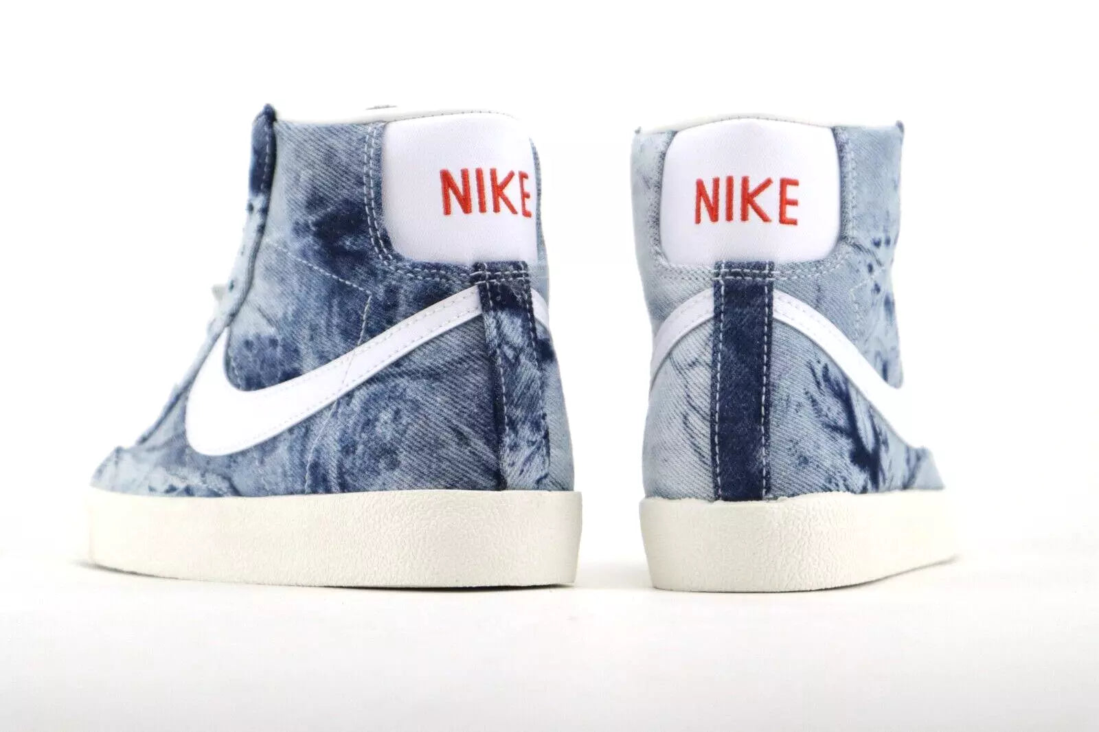 Blazer Mid '77 "Bleached Denim"