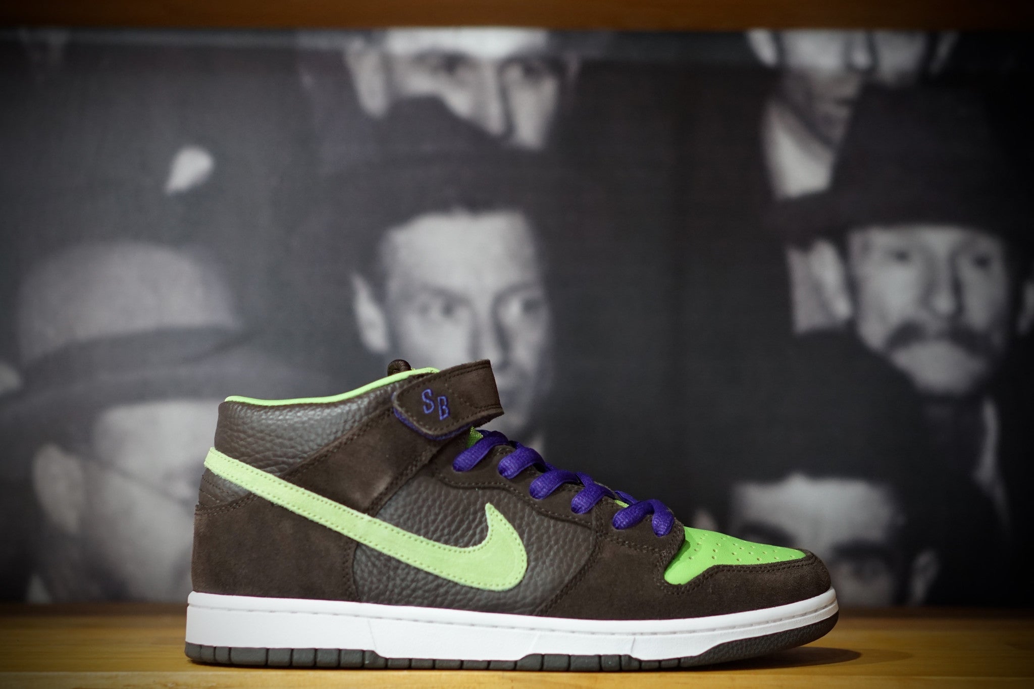 NIKE SB DUNK MID PRO "DONITELLO" 314383-231 - thesneakerspy