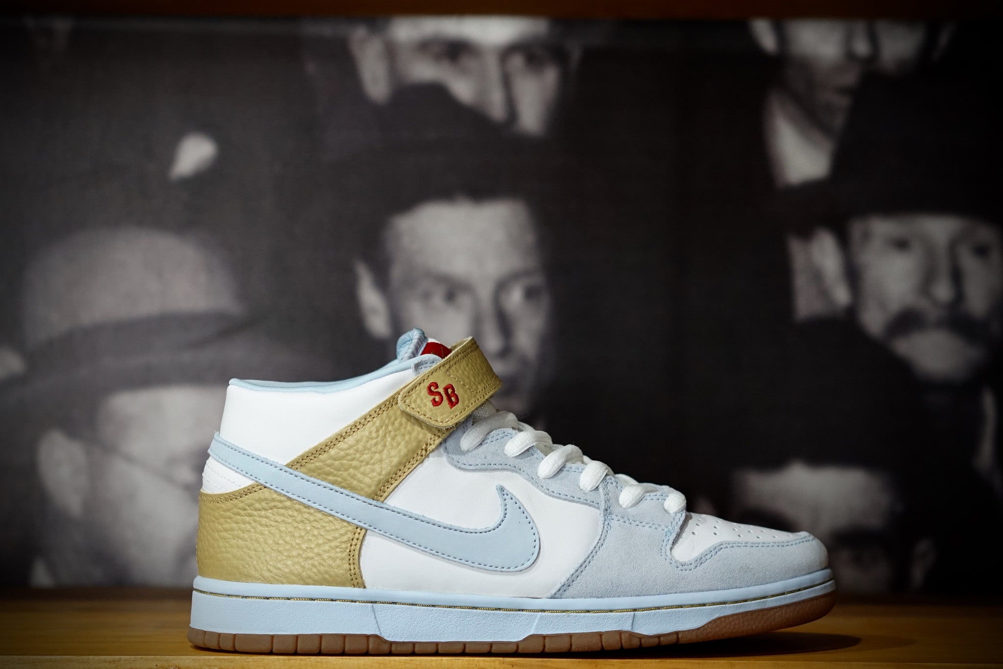 NIKE SB DUNK MID PRO "CLUBBER LANG" 314383-141 - thesneakerspy