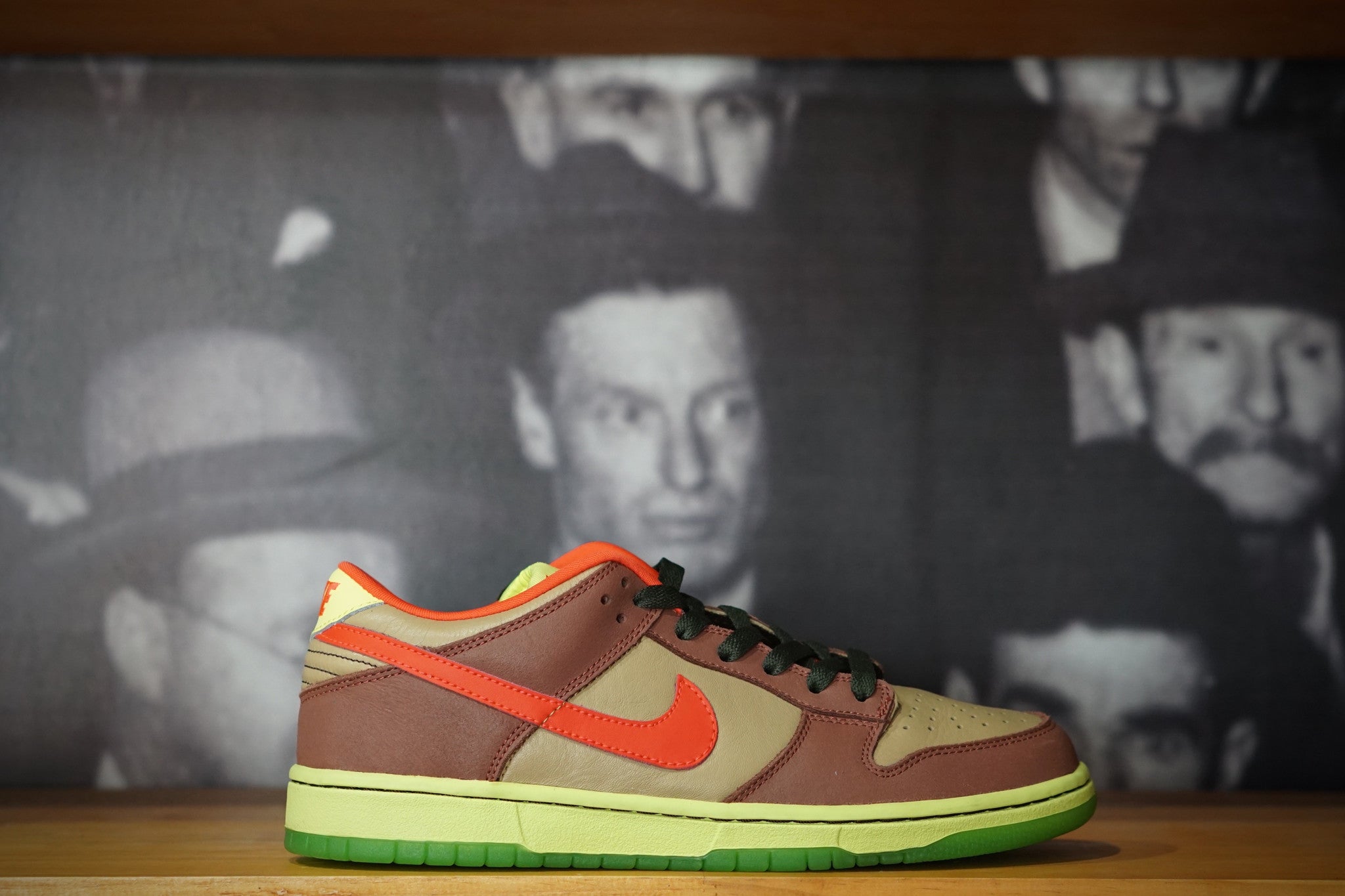 NIKE SB DUNK LOW PREMIUM "TOXIC AVENGERS" 313170-261 - thesneakerspy