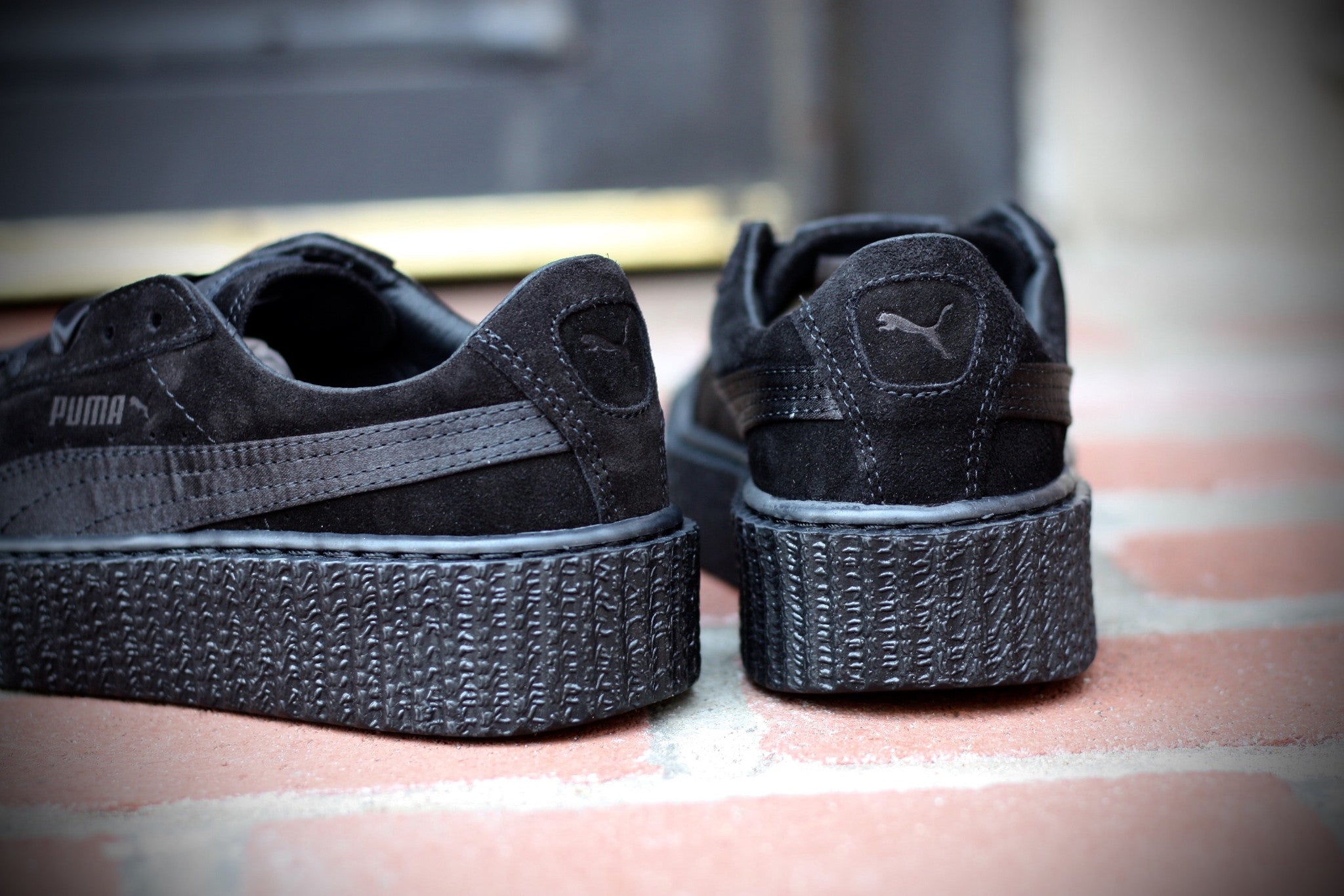 PUMA X RIHANNA SUEDE CREEPER "BLACK" - thesneakerspy