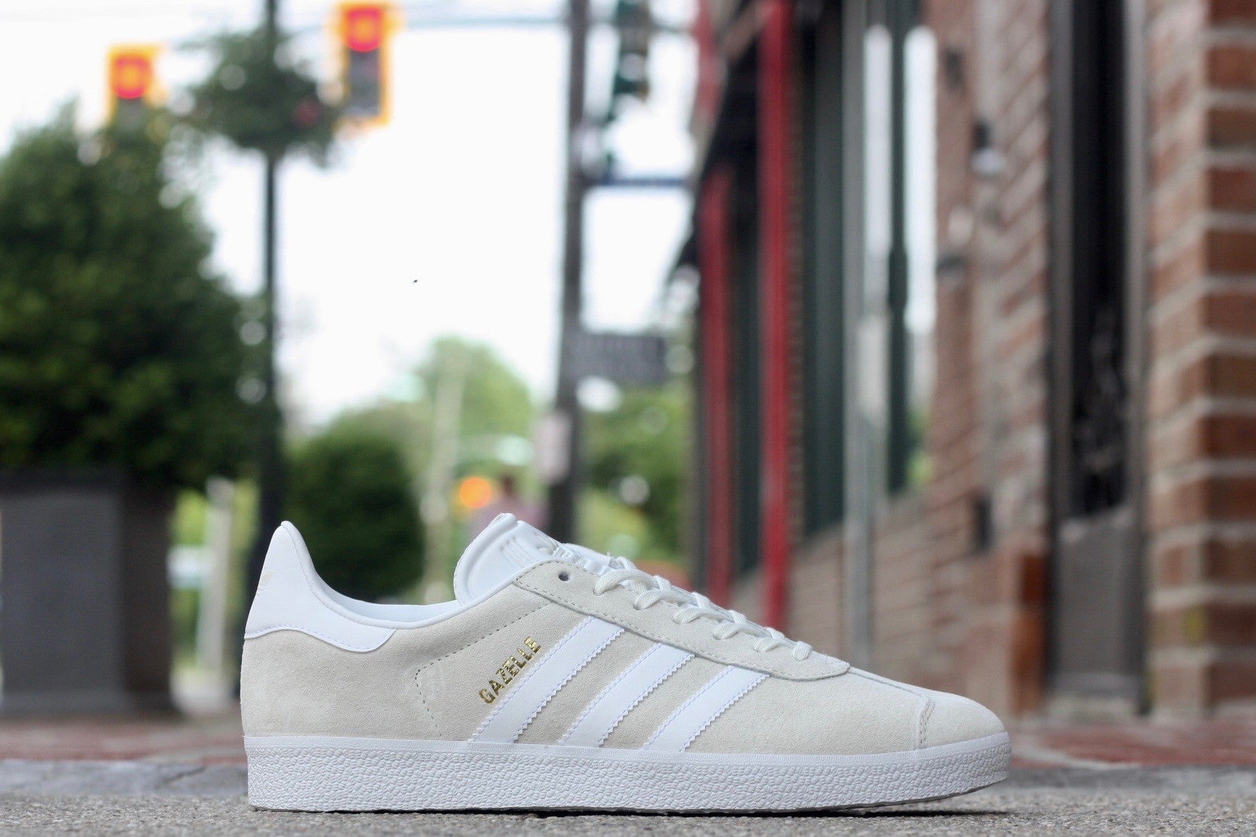 ADIDAS GAZELLE LIGHT BEIGH SUEDE BB5475 - thesneakerspy