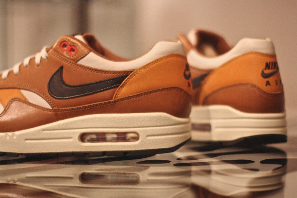 NIKE AIR MAX 1 ESCAPE QS 718302 002 - thesneakerspy