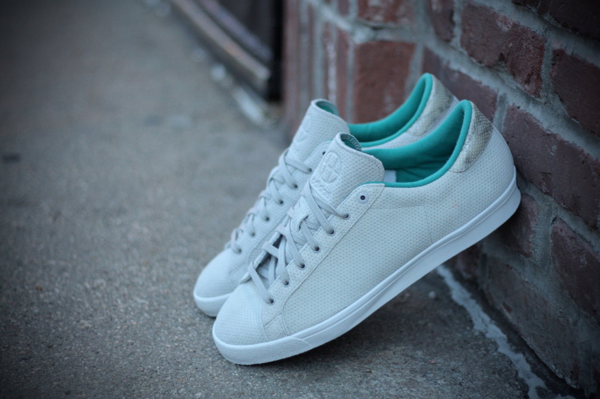 ADIDAS ROD LAVER VINTAGE X HUF G17803 - thesneakerspy