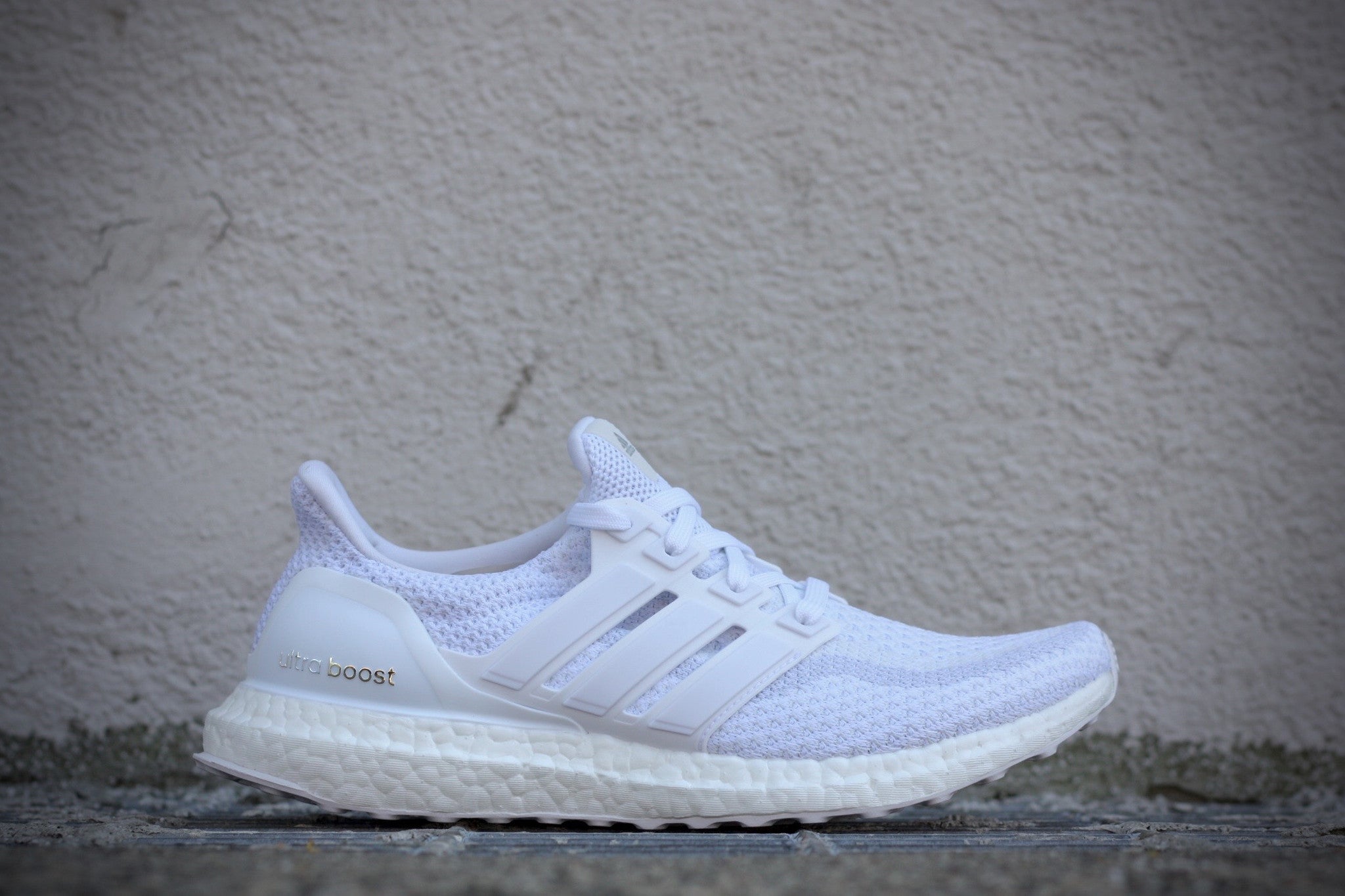 ADIDAS ULTRA BOOST "TRIPLE WHITE" AQ5269 - thesneakerspy