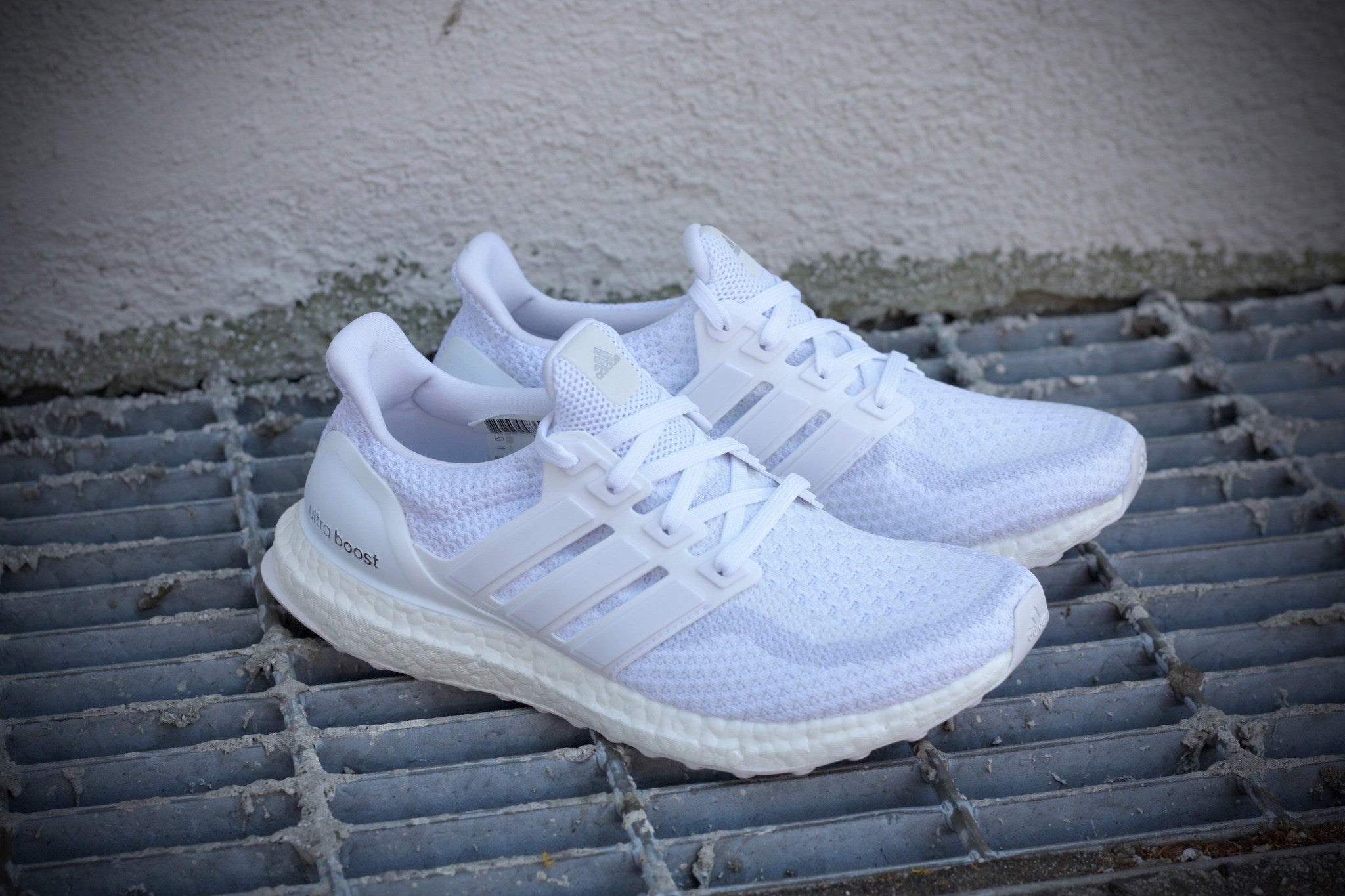 ADIDAS ULTRA BOOST "TRIPLE WHITE" AQ5269 - thesneakerspy