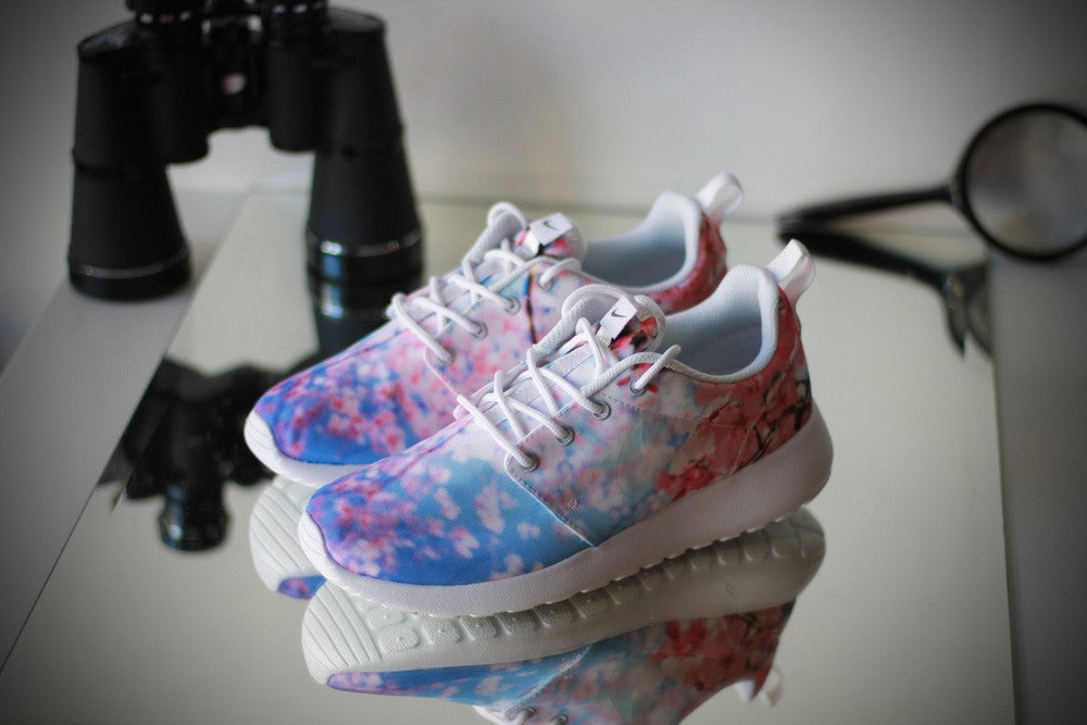 NIKE ROSHERUN QS "CHERRY BLOSSOM" 819960-100 - thesneakerspy