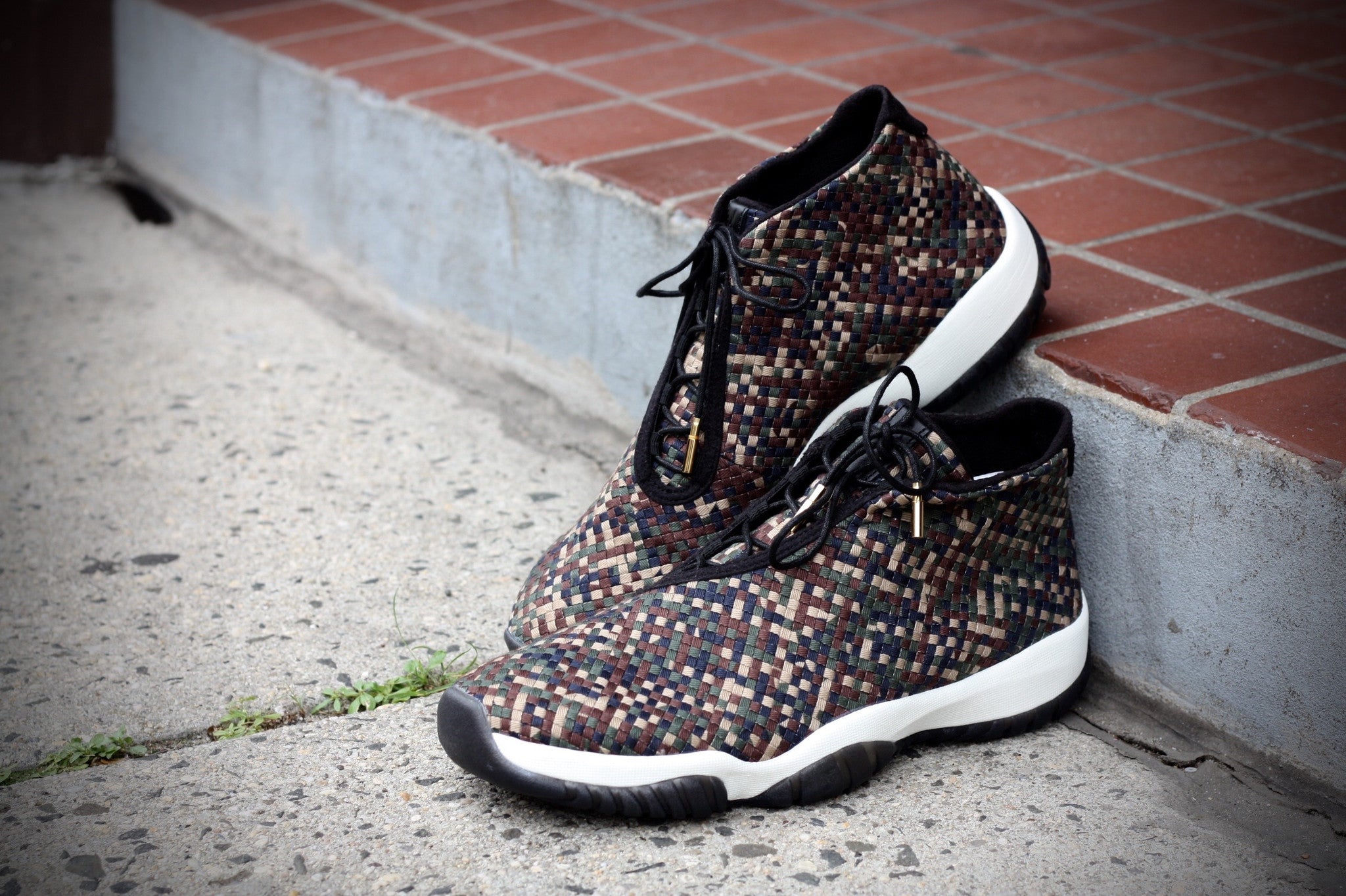 JORDAN FUTURE "DARK ARMY" 652141-301 - thesneakerspy