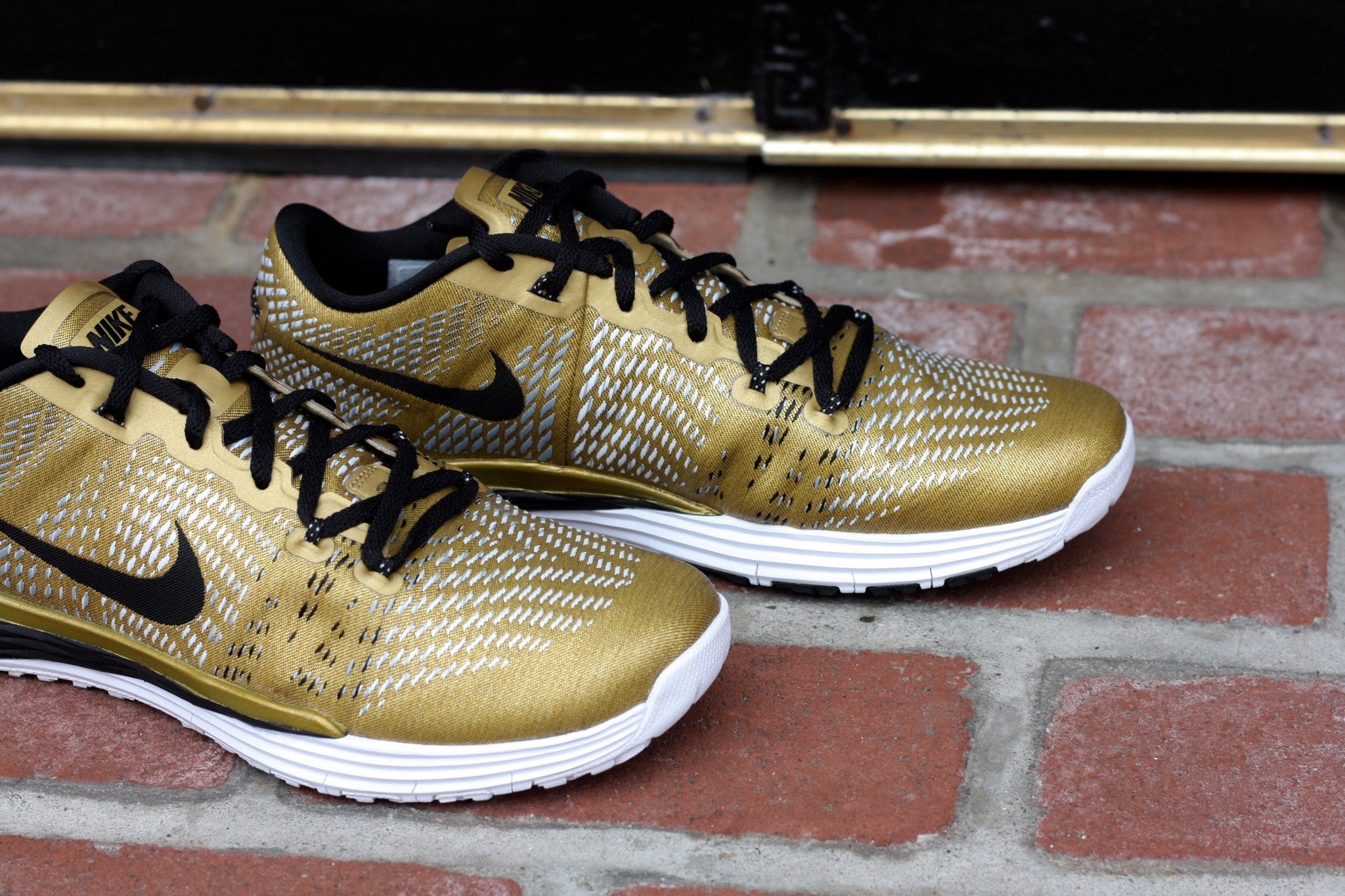 NIKE LUNAR CALDRA GOLD/BLACK 803879-001 - thesneakerspy