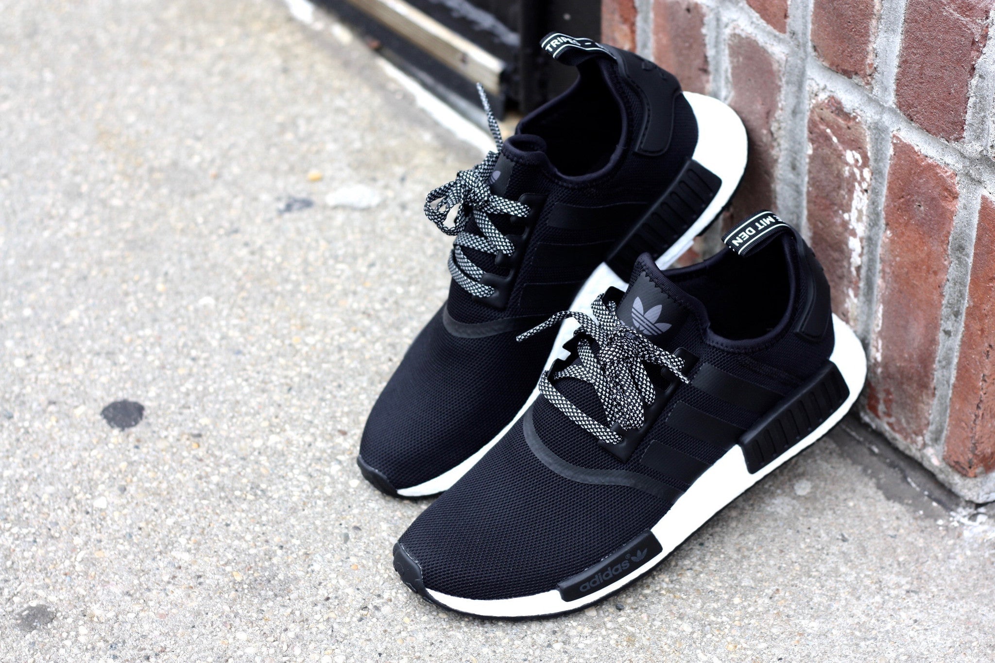 ADIDAS NMD R1 CORE BLACK / WHITE 3M REFLECTIVE - thesneakerspy