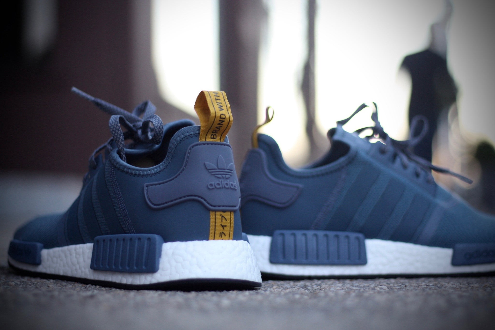 ADIDAS NMD-R1 INK BLUE / MINT YELLOW S31515 - thesneakerspy