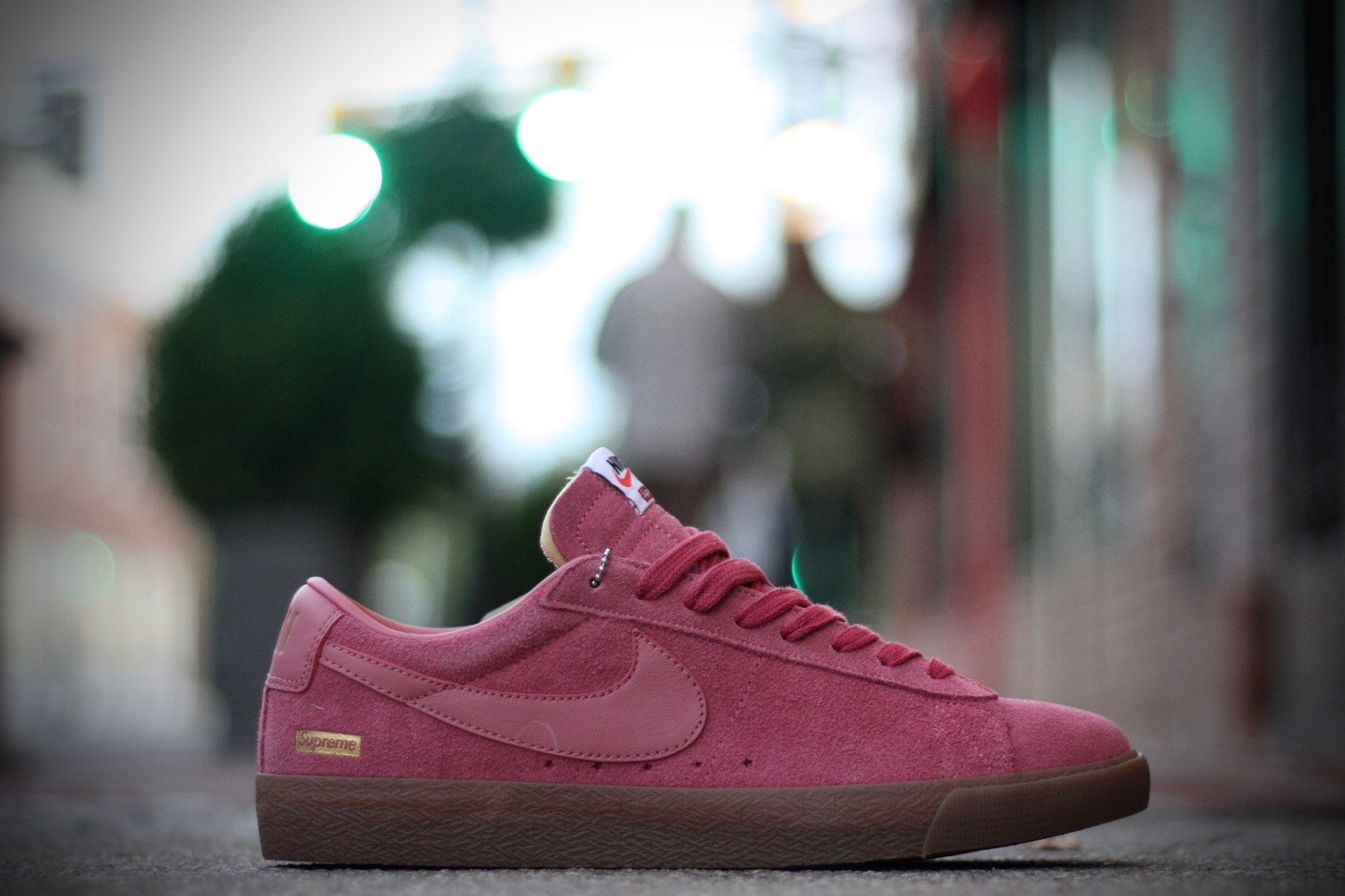 NIKE SB BLAZER SUPREME PINK 716890-669 - thesneakerspy