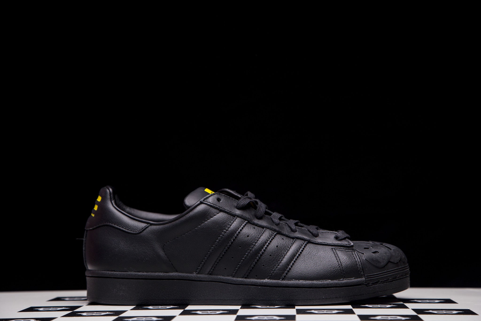 ADIDAS SUPERSTAR X PHARRELL WILLIAMS S83347 - thesneakerspy