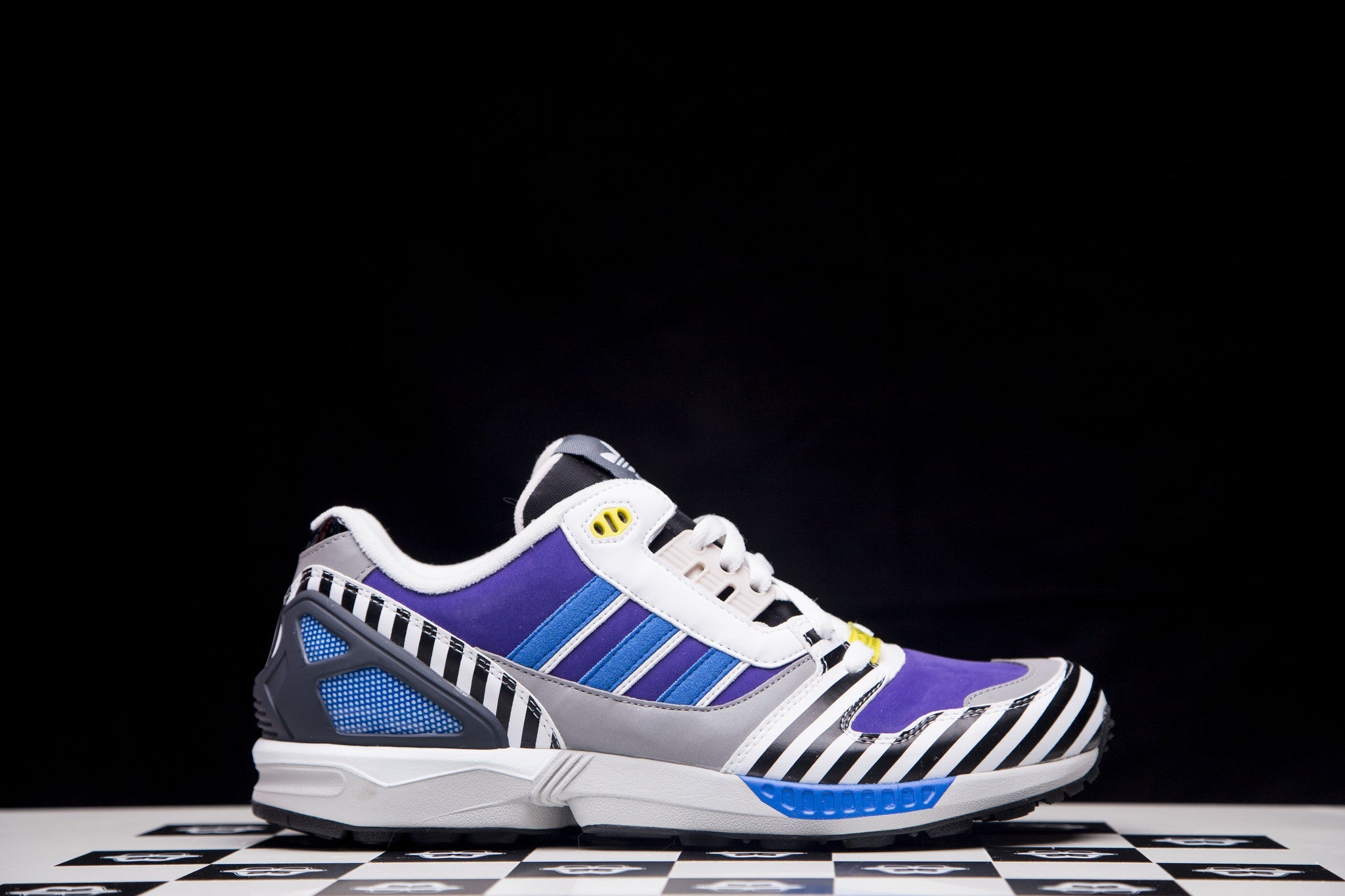 ADIDAS ZX 8000 "MEMPHIS GROUP" M29811 - thesneakerspy