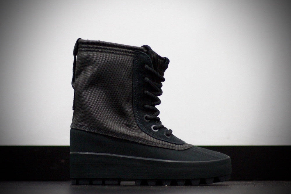 ADIDAS YEEZY 950 WMNS SEASON 1 "PIRATE" - thesneakerspy