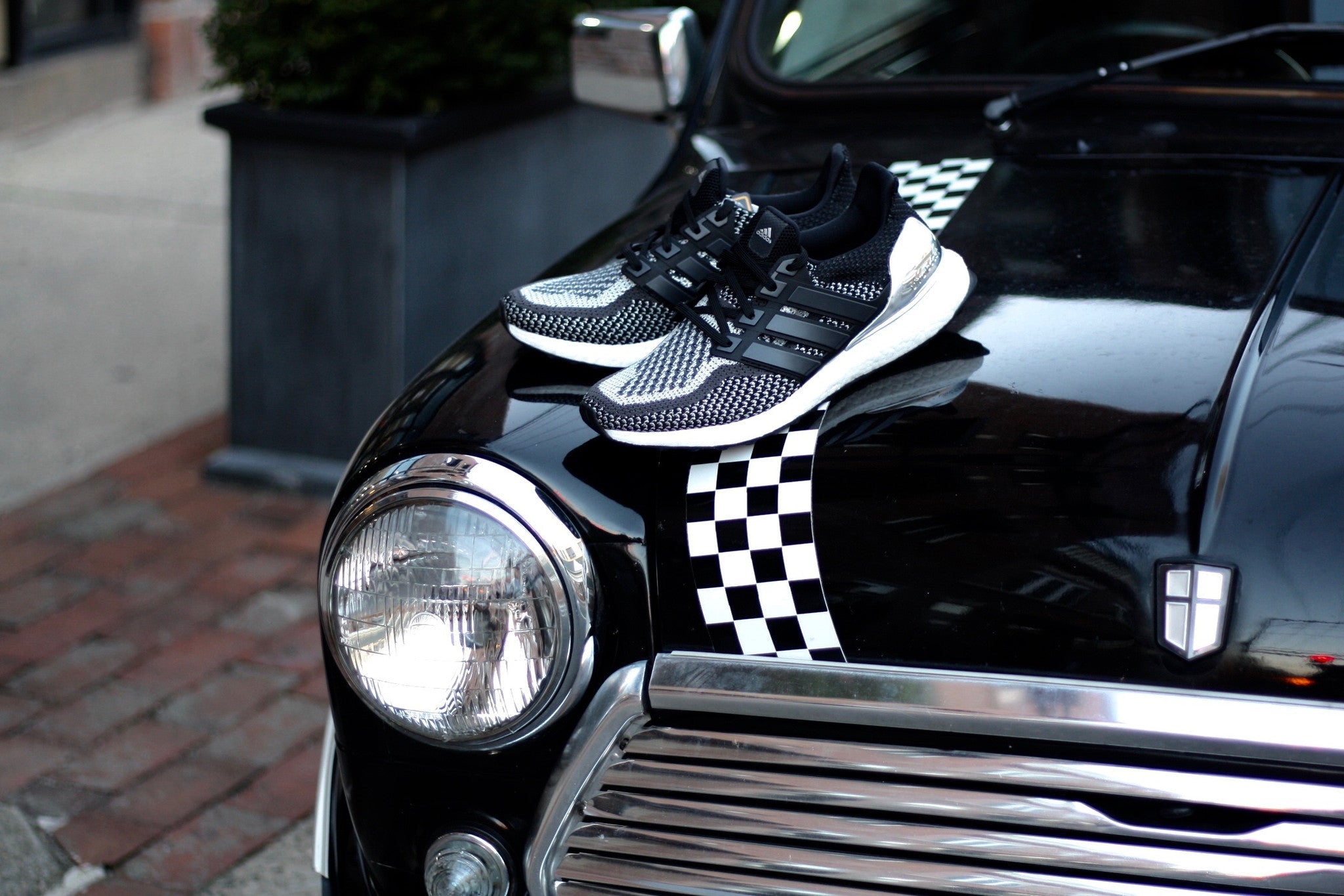 ADIDAS ULTRA BOOST METALLIC BLACK BB4077 - thesneakerspy