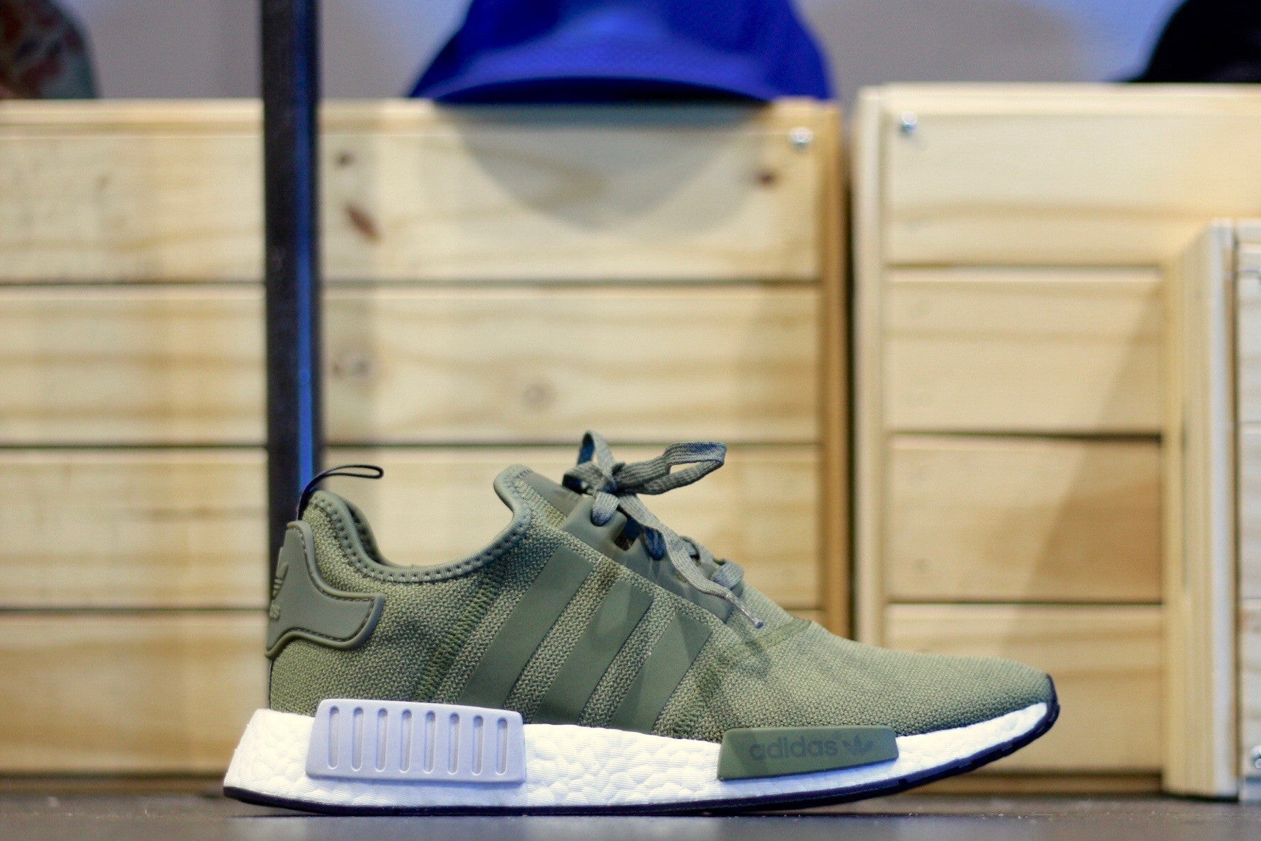 ADIDAS NMD R_1 "OLIVE GREEN" 3M BB2790 - thesneakerspy