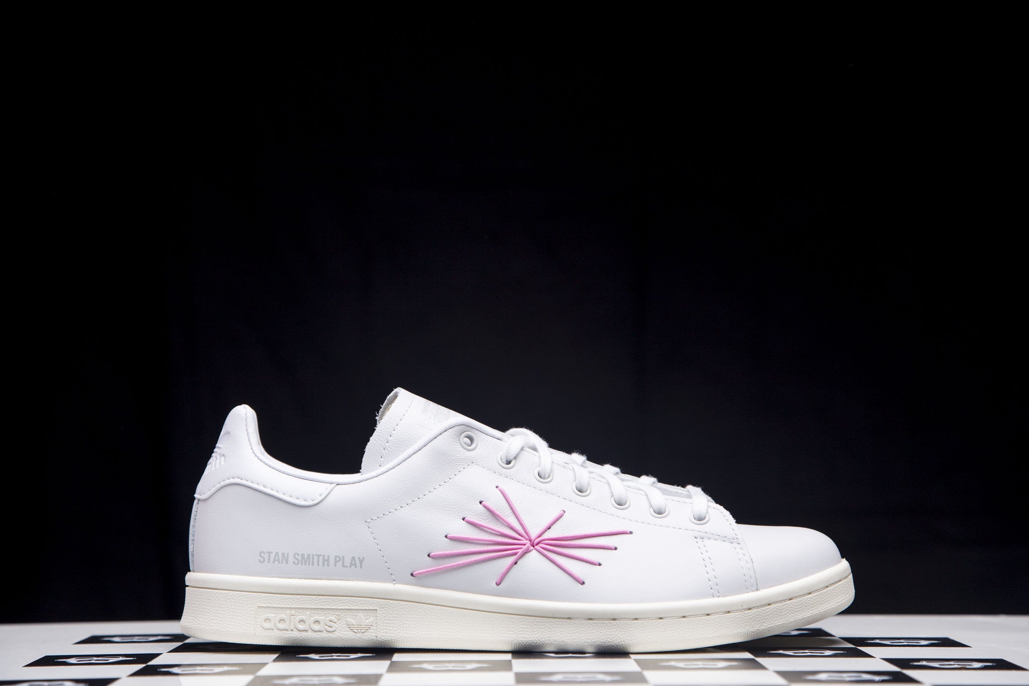 ADIDAS STAN SMITH CONSORTIUM X SHIGEKI FUJISHIRO "PLAY" M22699 - thesneakerspy