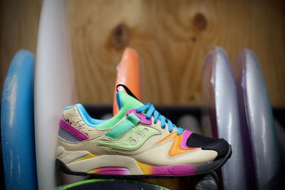 SAUCONY GRID 9000 X SHOE GALLERY MIAMI "SURF & SKATE" S70234-1 - thesneakerspy