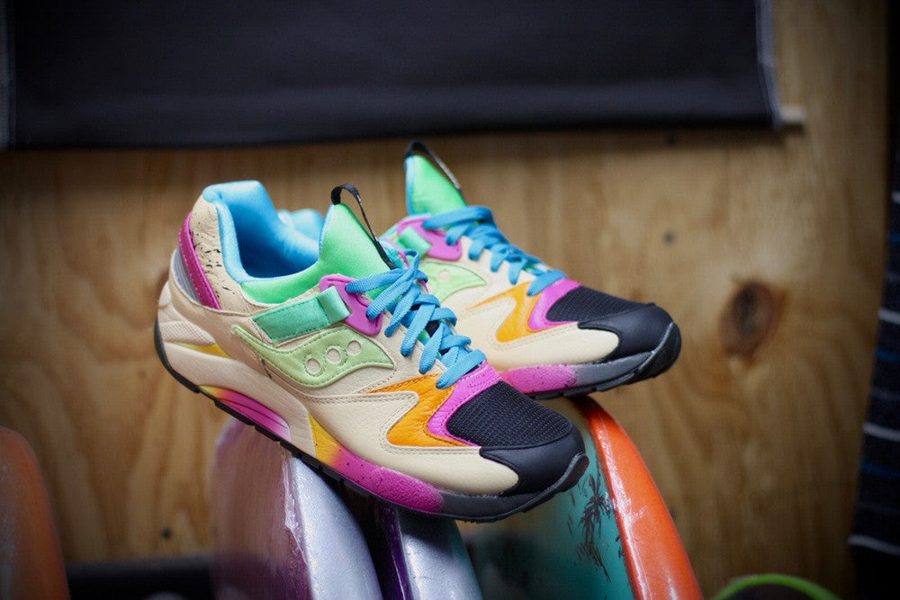 SAUCONY GRID 9000 X SHOE GALLERY MIAMI "SURF & SKATE" S70234-1 - thesneakerspy